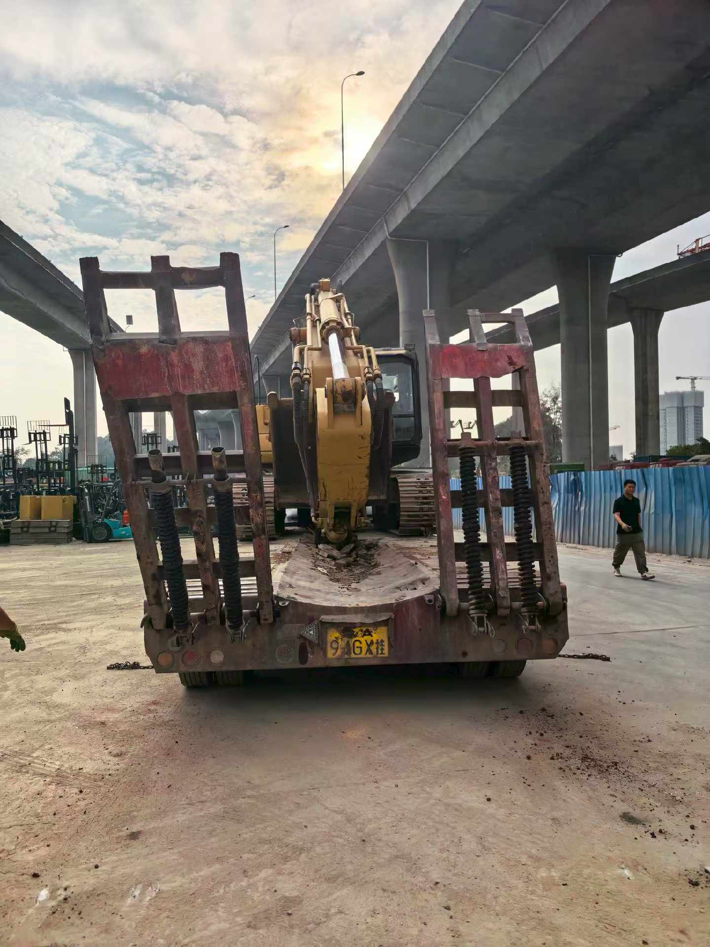 Buy Caterpillar 330C Used Excavator / 3 Used Caterpillar 330C Excavator 2016 Model / 3