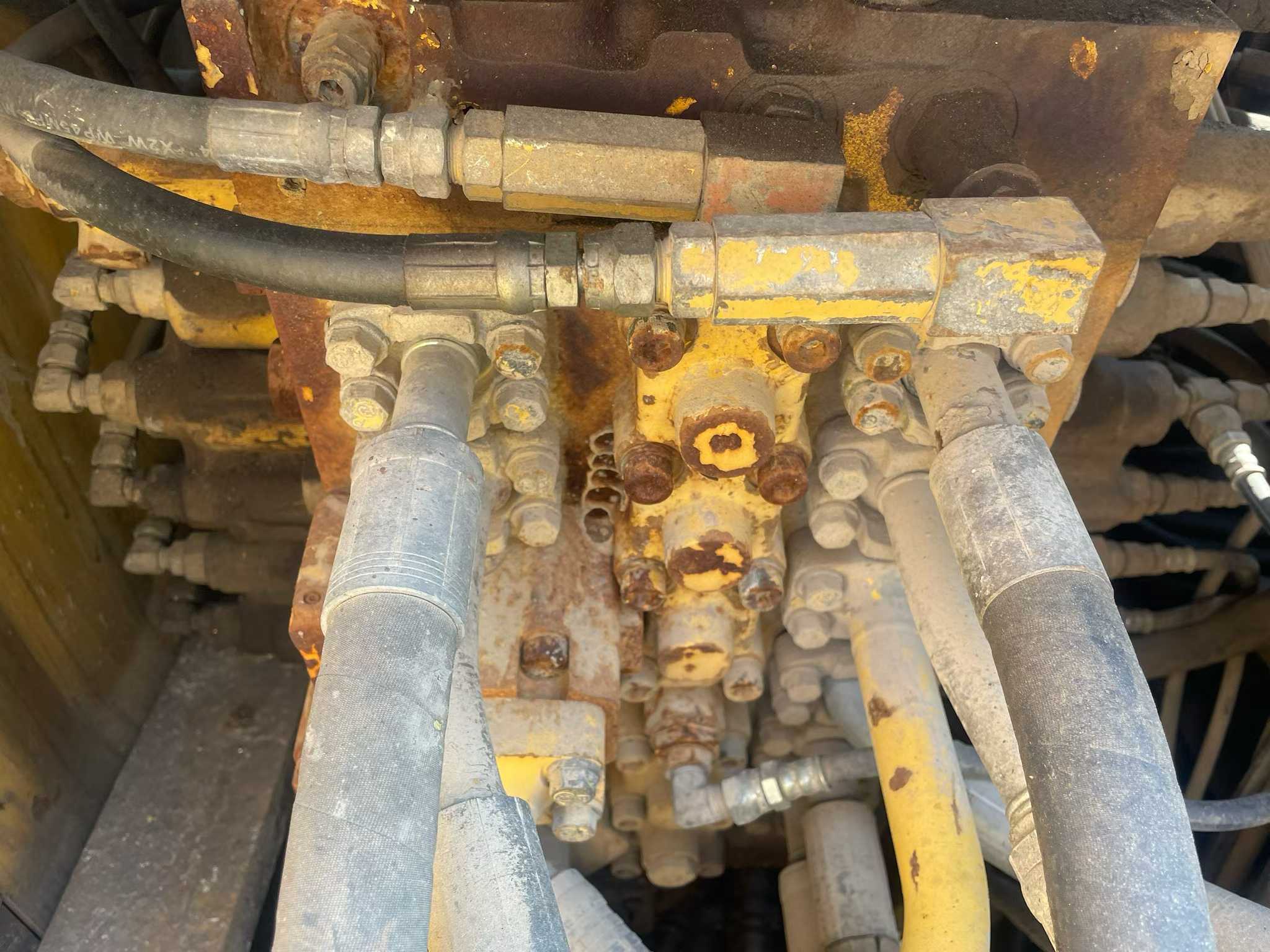 Buy Komatsu PW200-7 Used Excavator / 7 Used Komatsu PW200-7 Excavator 2016 Model / 7