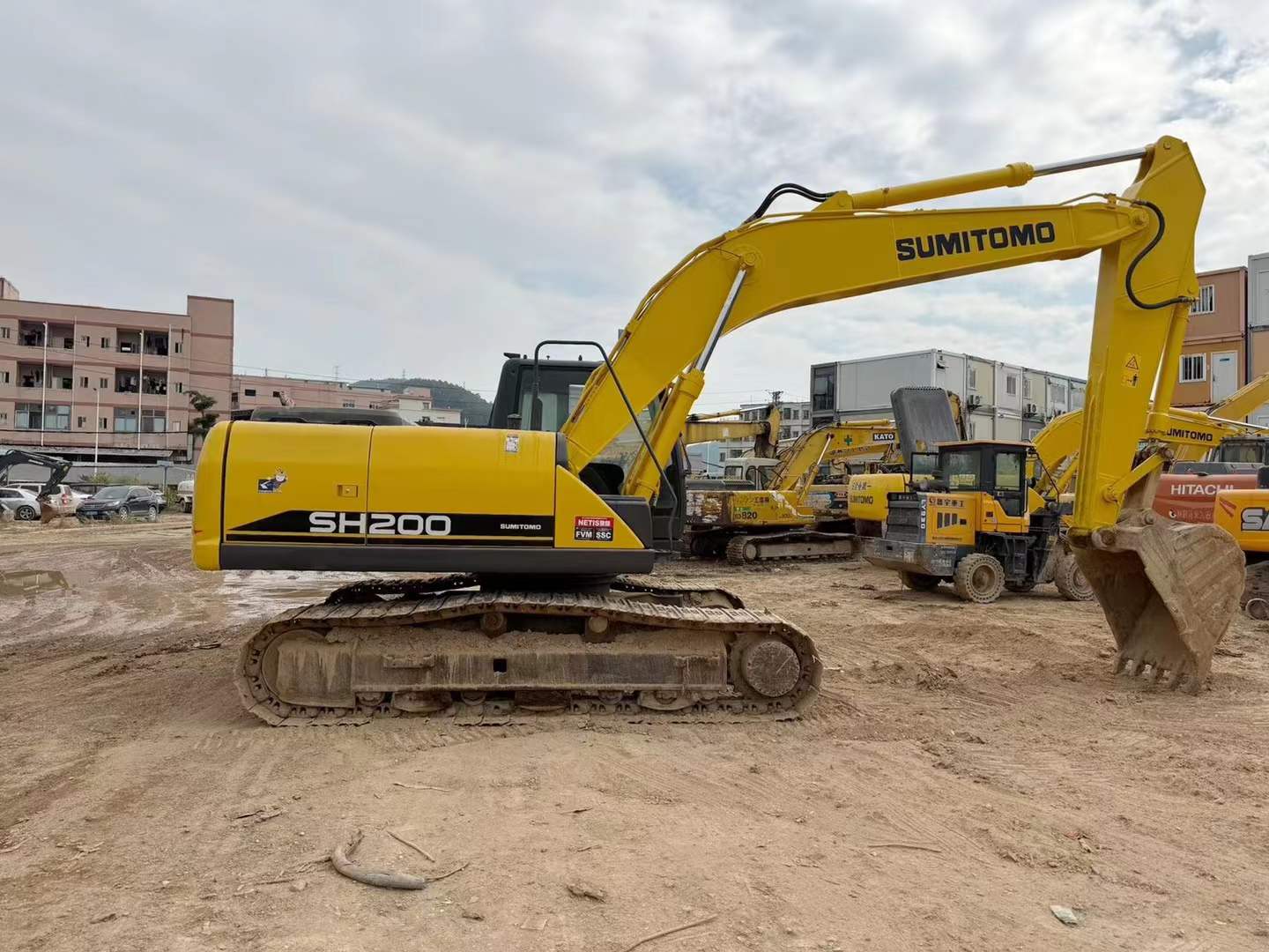 Buy Sumitomo SH200A5 Used Excavator / 3 Used Sumitomo SH200A5 Excavator 2016 Model / 3
