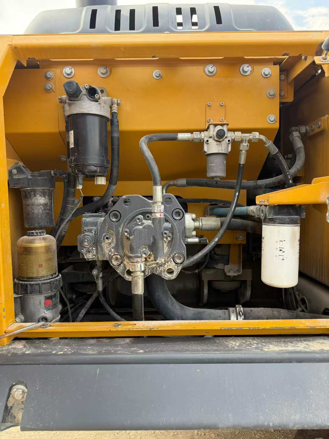 Buy XCMG XE270GK Used Excavator / 4 Used XCMG XE270GK Excavator 2022 Model / 4