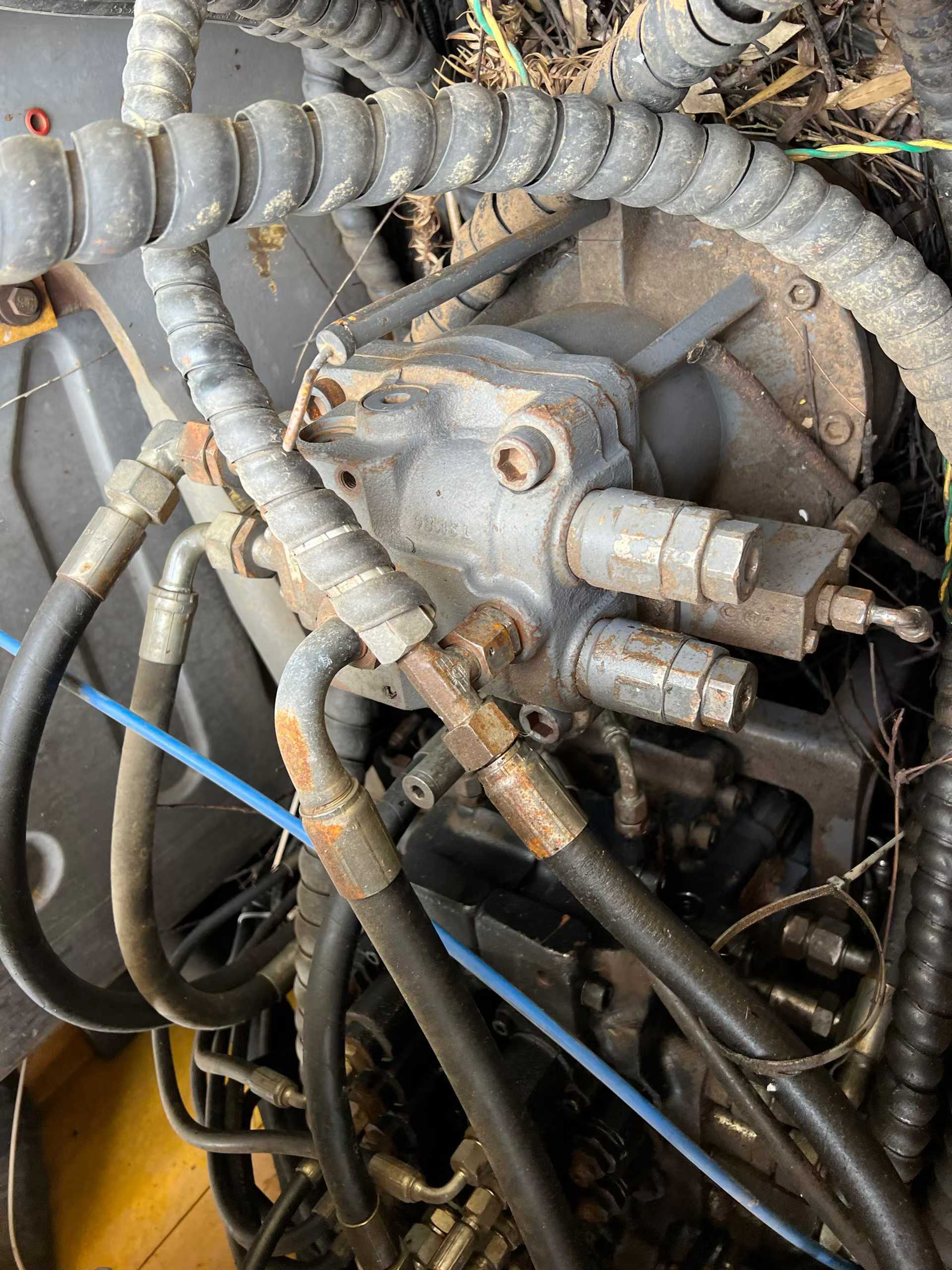 Buy XCMG XE135GA Used Excavator / 4 Used XCMG XE135GA Excavator 2016 Model / 4