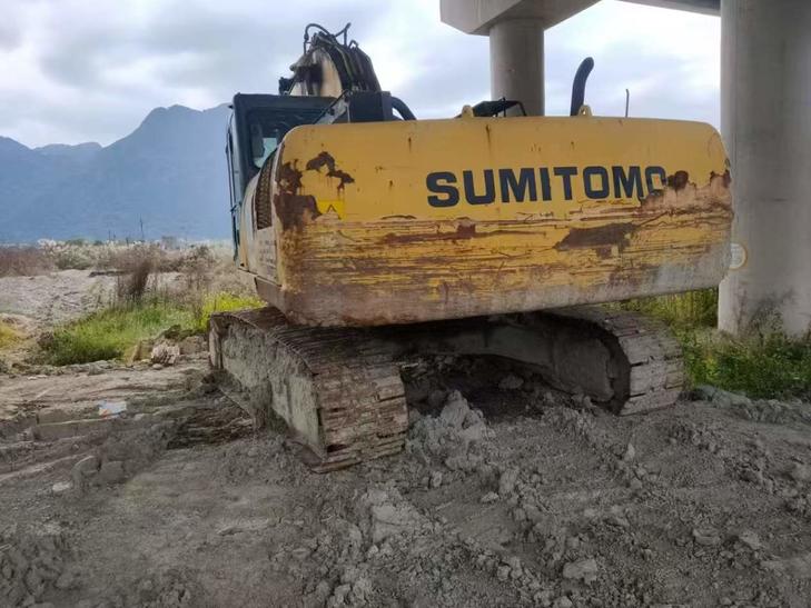 Buy Sumitomo NS-35 Used Excavator / 1