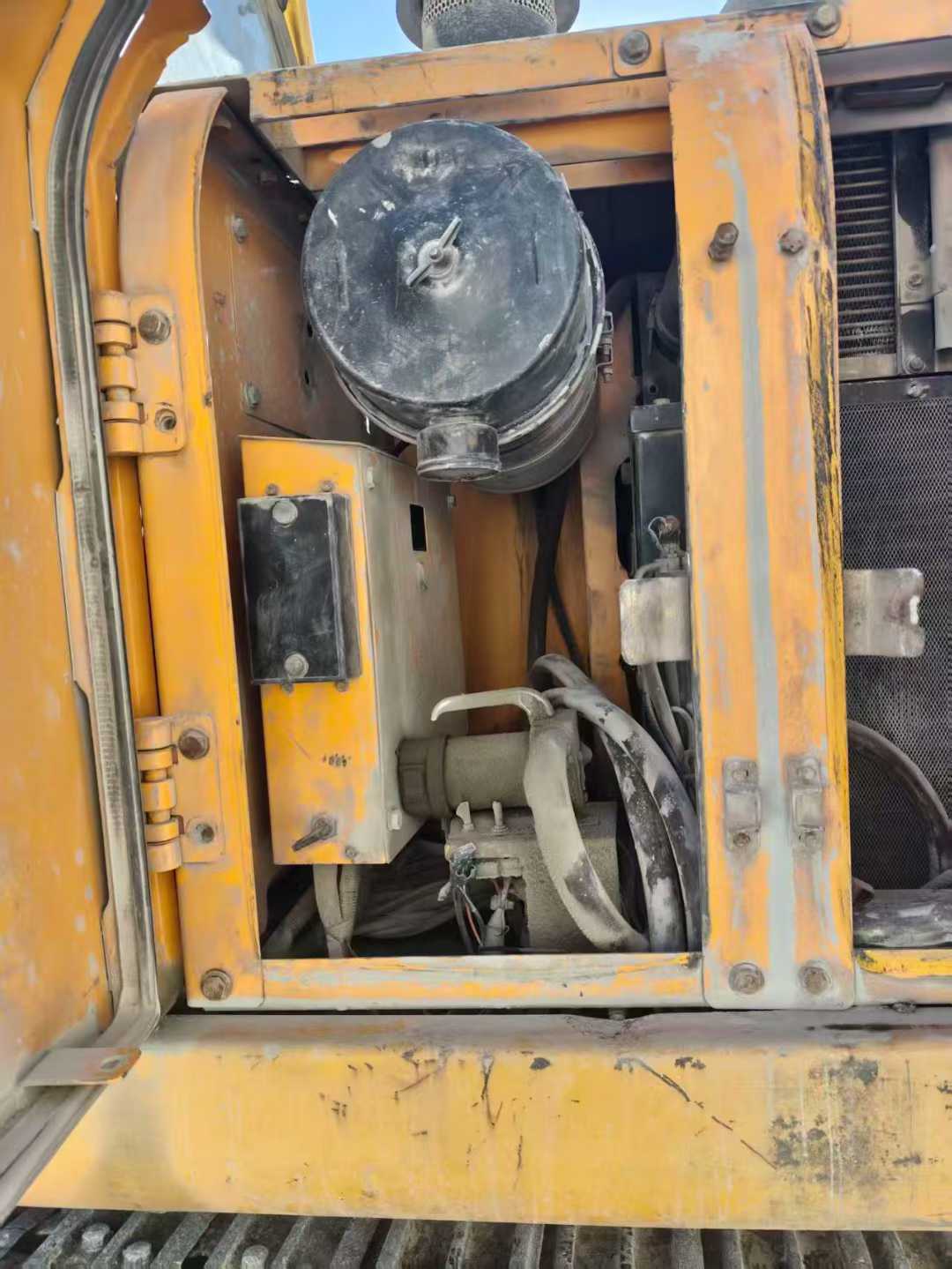 Buy Hyundai R225-7 Used Excavator / 7 Used Hyundai R225-7 Excavator 2016 Model / 7