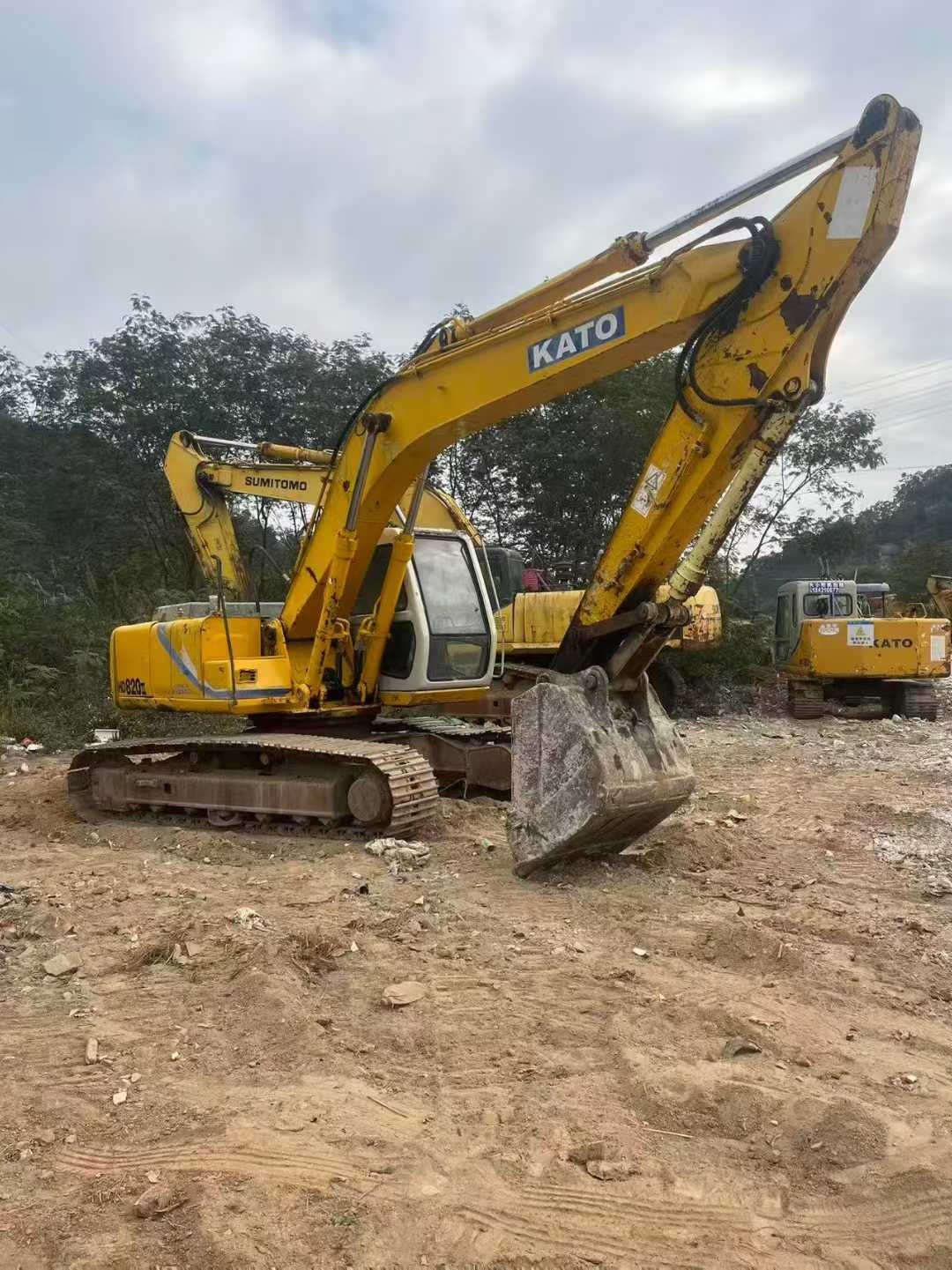 Buy Sumitomo SH200A2 Used Excavator / 2 Used Sumitomo SH200A2 Excavator 2016 Model / 2