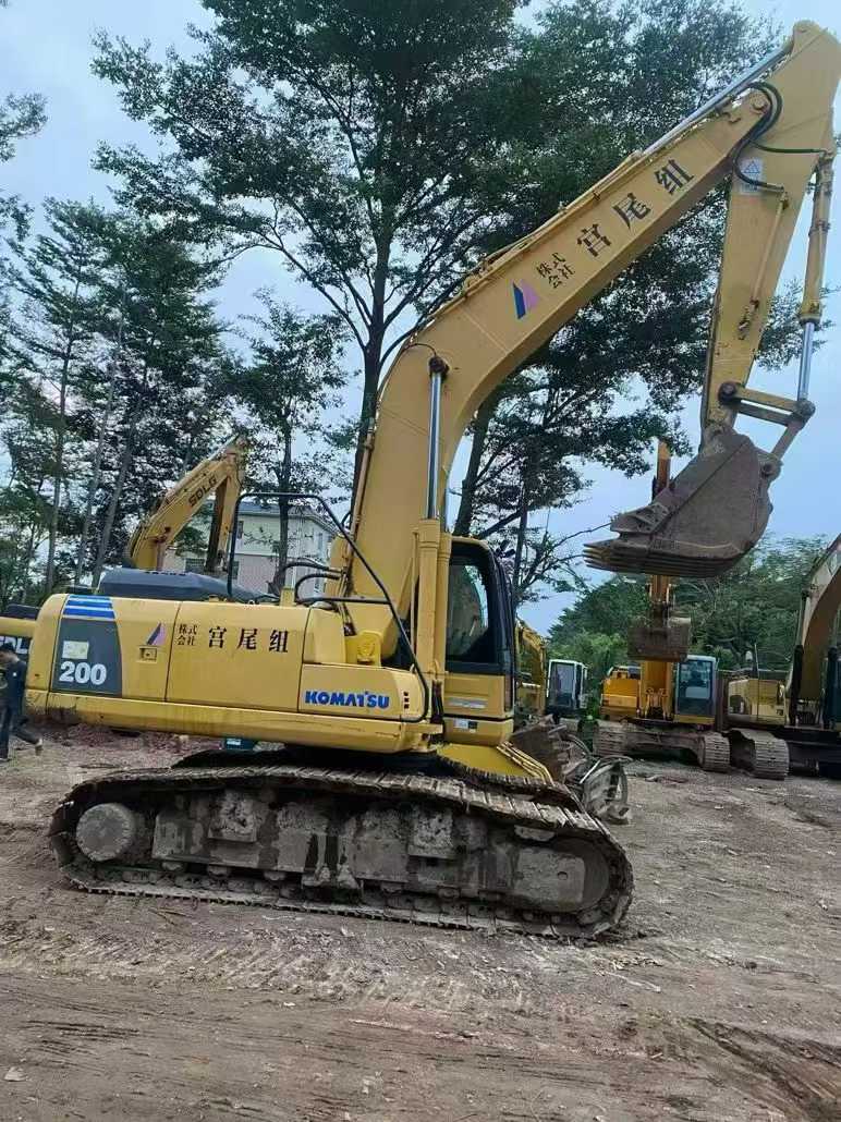 Buy Komatsu PC200-8N1 Used Excavator / 6 Used Komatsu PC200-8N1 Excavator 2016 Model / 6