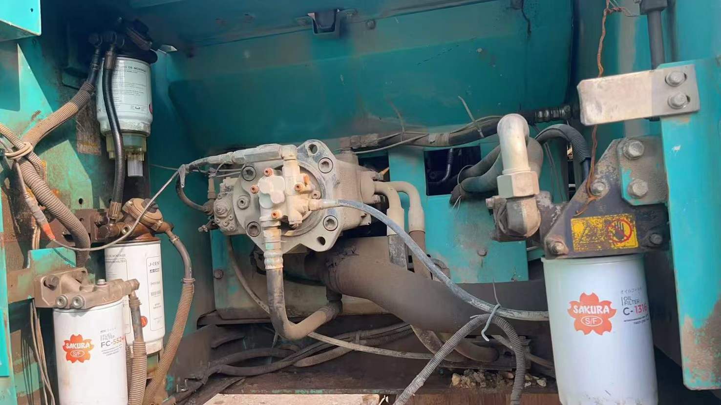 Buy Kobelco SK60 Used Excavator / 4 Used Kobelco SK60 Excavator 2011 Model / 4