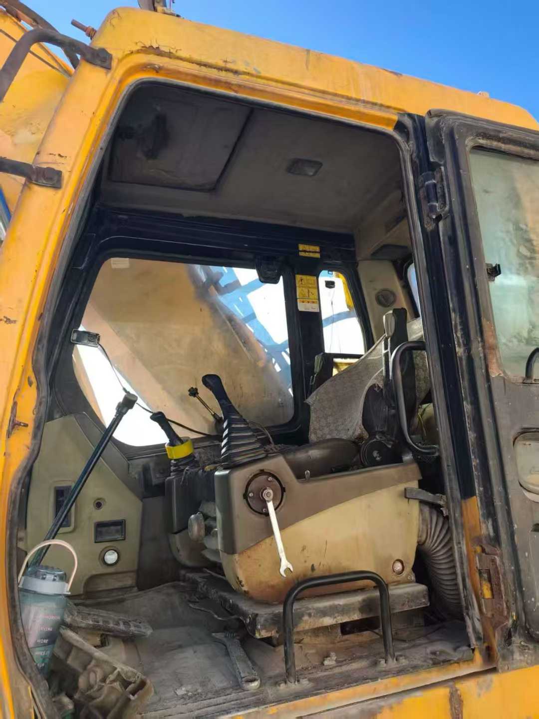 Buy Hyundai R225-7 Used Excavator / 2 Used Hyundai R225-7 Excavator 2016 Model / 2