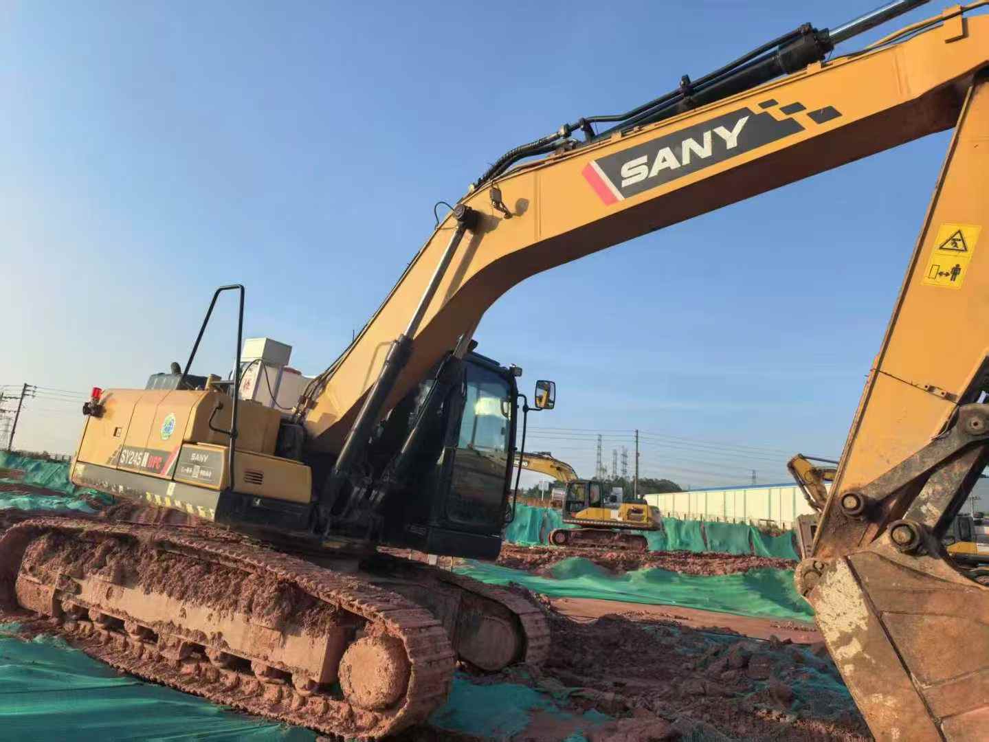 Buy Sany SY205C-10 Used Excavator / 2 Used Sany SY205C-10 Excavator 2022 Model / 2