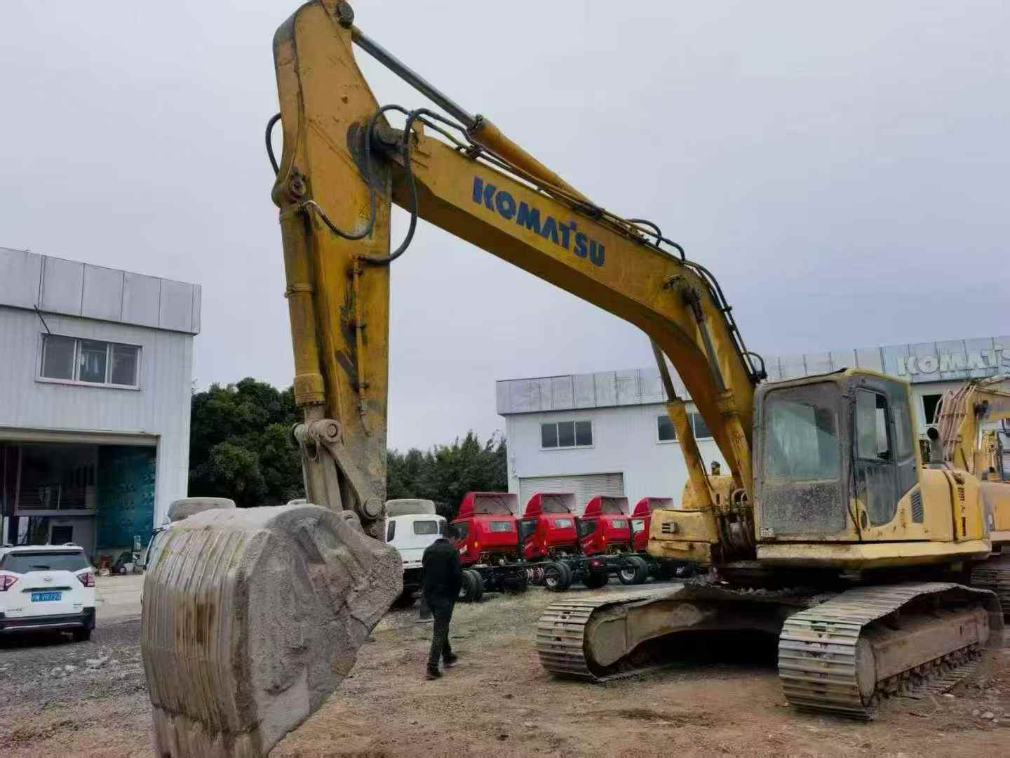 Buy Komatsu PC240-11M0 Used Excavator / 1