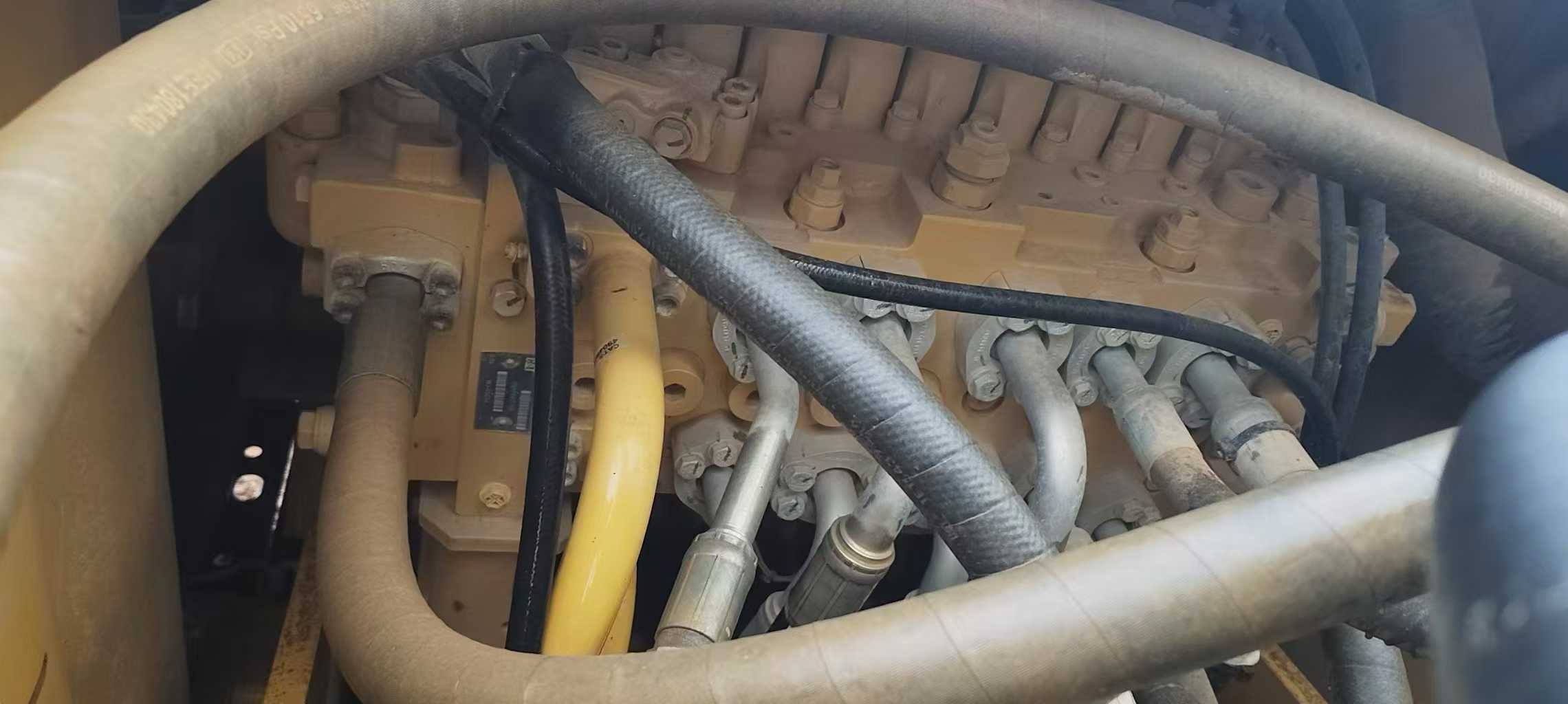 Buy Caterpillar CT20 Used Excavator / 1