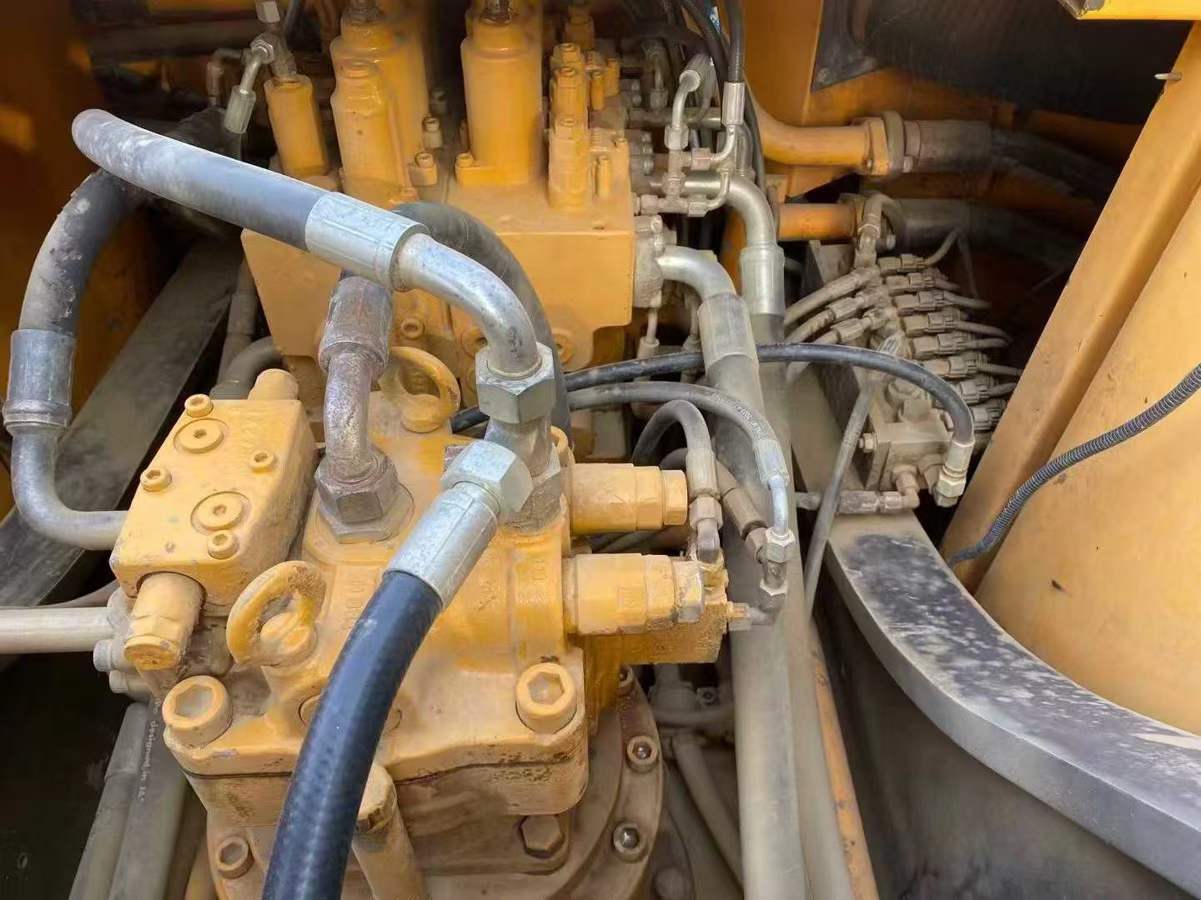 Buy Sany SY215W Used Excavator / 4 Used Sany SY215W Excavator 2016 Model / 4