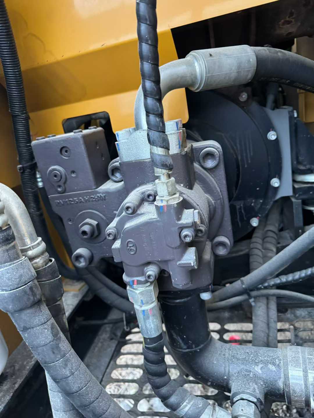 Buy Sany SY125H Used Excavator / 7 Used Sany SY125H Excavator 2018 Model / 7