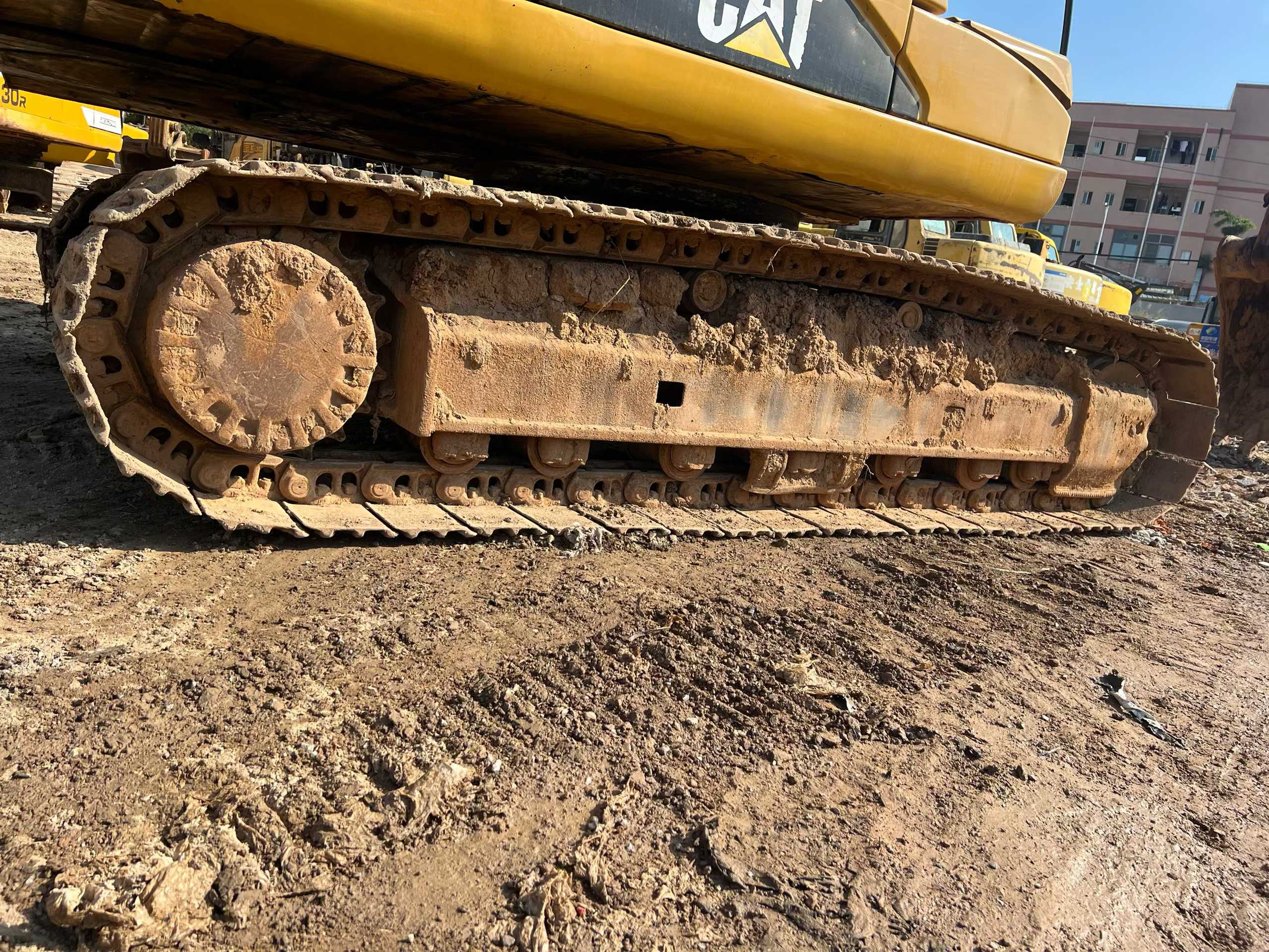 Buy Caterpillar 320D Used Excavator / 9 Used Caterpillar 320D Excavator 2016 Model / 9