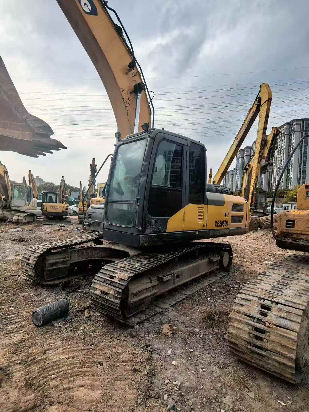 Buy XCMG XE205GH Used Excavator / 1