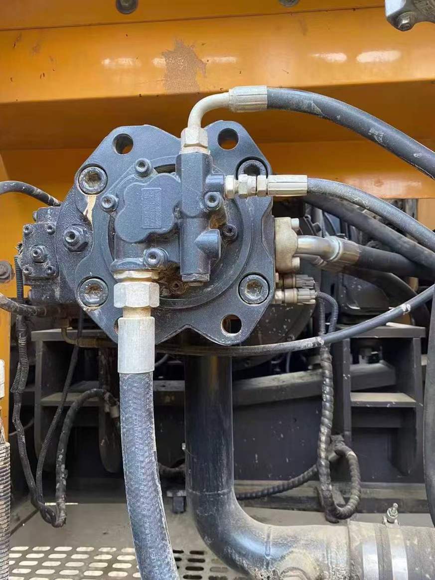 Buy Sany SY245H Used Excavator / 9 Used Sany SY245H Excavator 2016 Model / 9