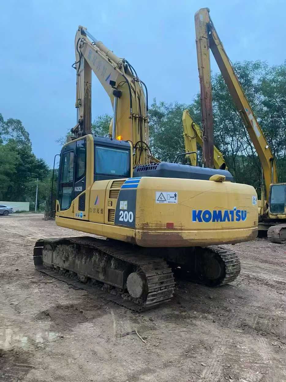 Buy Komatsu PC200-8N1 Used Excavator / 8 Used Komatsu PC200-8N1 Excavator 2016 Model / 8