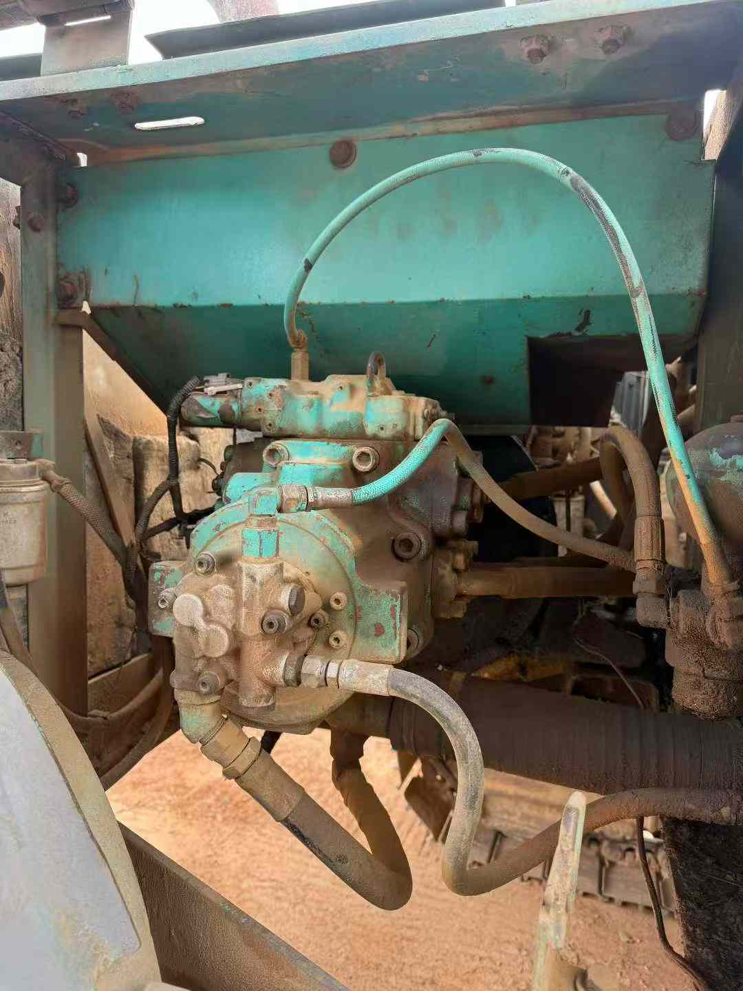 Buy Kobelco SK200-5.5 Used Excavator / 8 Used Kobelco SK200-5.5 Excavator 2016 Model / 8