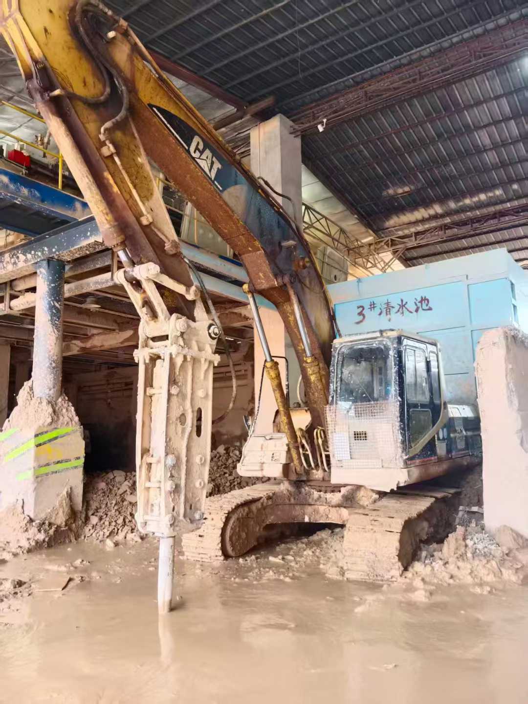 Buy Caterpillar CT20 Used Excavator / 1