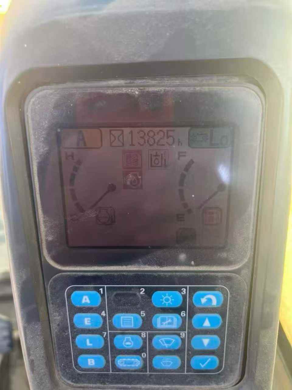 Buy Komatsu PC60-7 Used Excavator / 7 Used Komatsu PC60-7 Excavator 2016 Model / 7