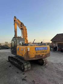 Buy Hyundai R215-7 Used Excavator / 9 Used Hyundai R215-7 Excavator 2011 Model / 9