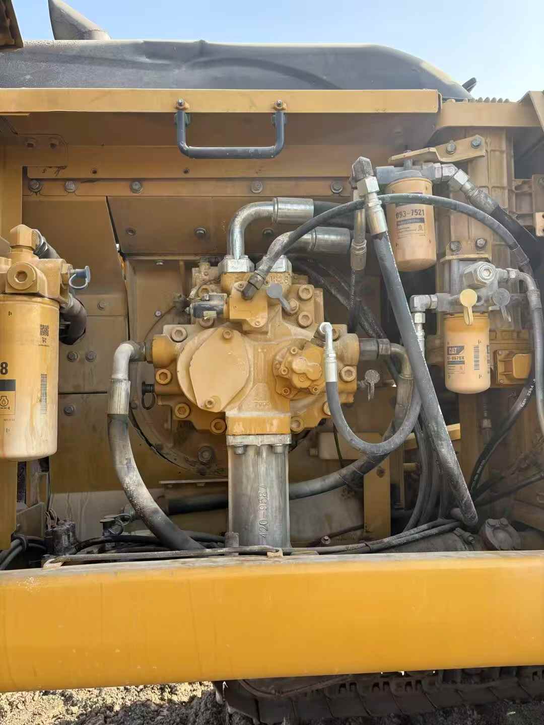 Buy Caterpillar 340D2L Used Excavator / 7 Used Caterpillar 340D2L Excavator 2016 Model / 7