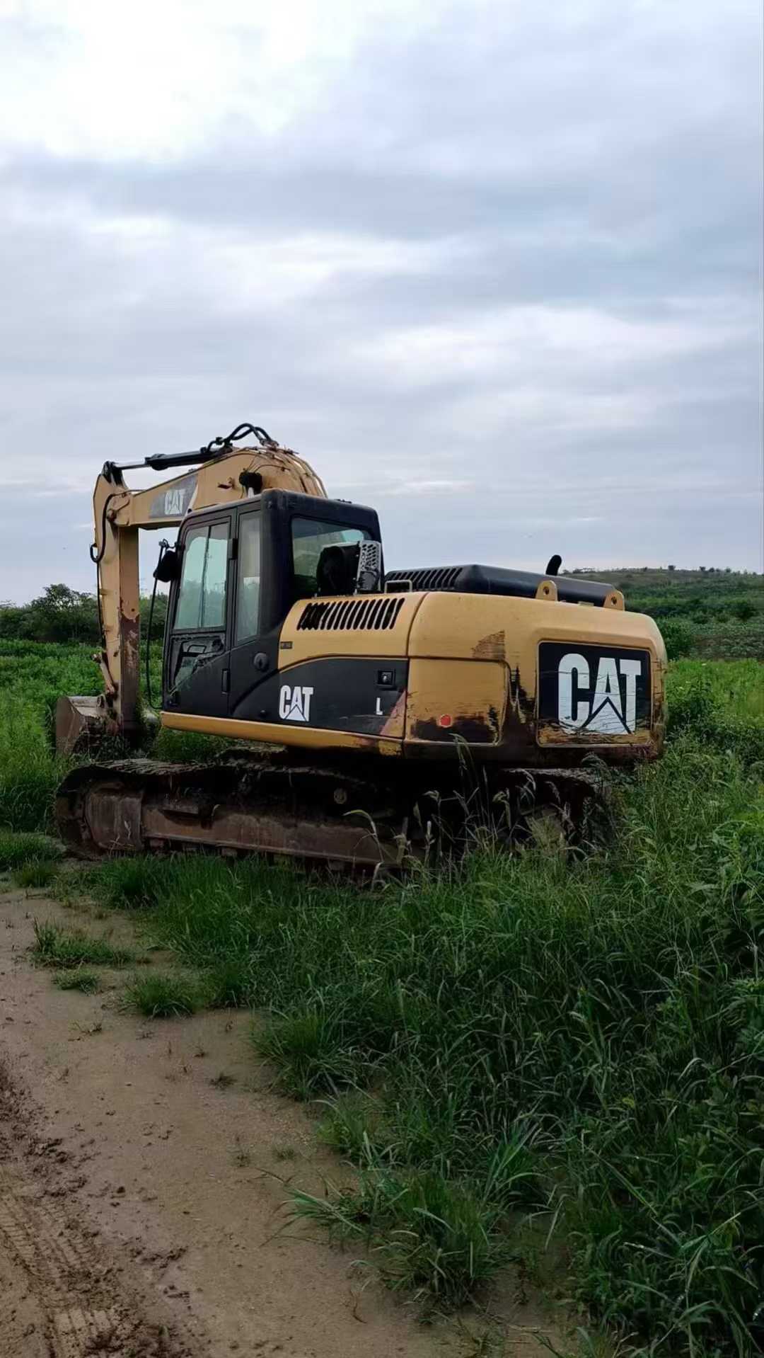 Buy Caterpillar M315D Used Excavator / 2 Used Caterpillar M315D Excavator 2016 Model / 2