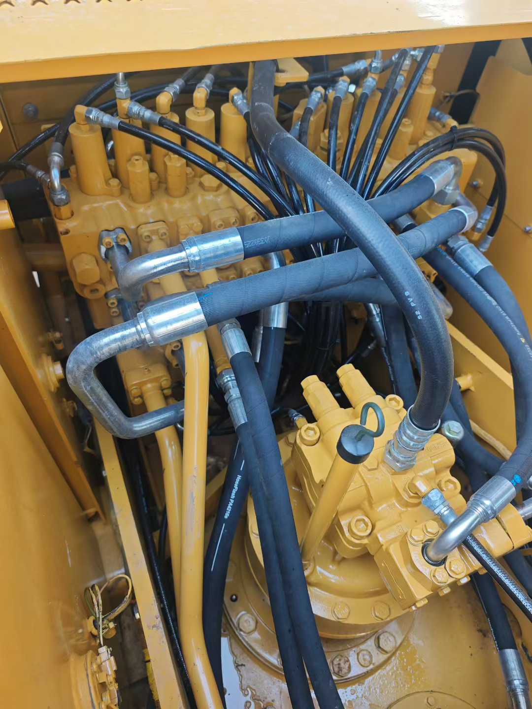 Buy Caterpillar 320C Used Excavator / 4 Used Caterpillar 320C Excavator 2016 Model / 4