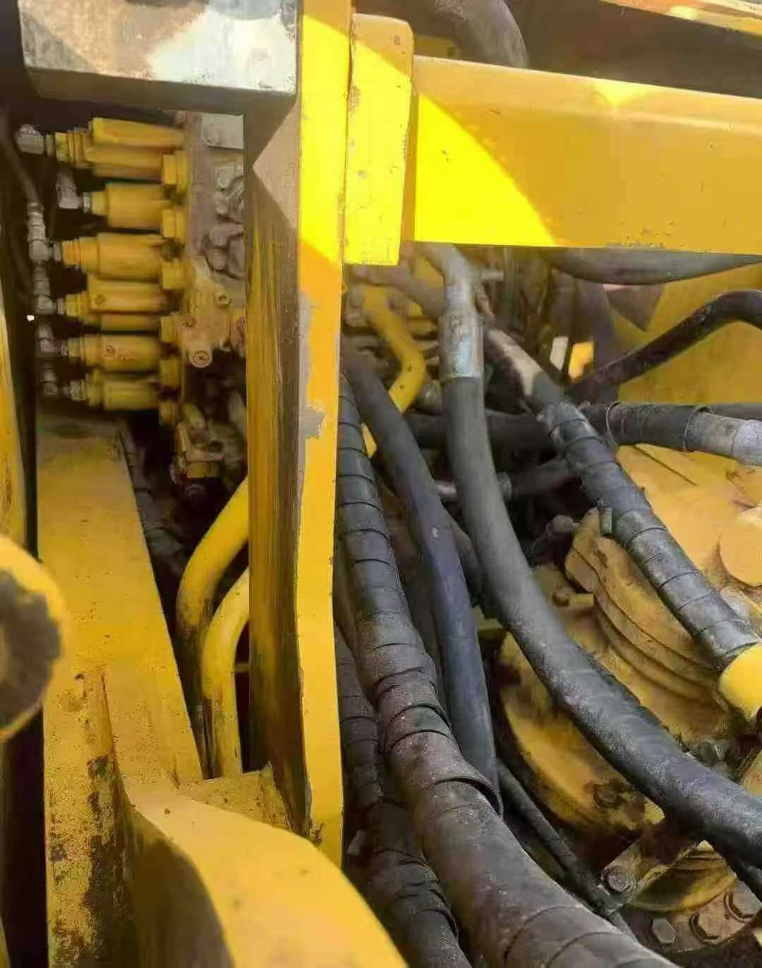 Buy Komatsu PC220 Used Excavator / 4 Used Komatsu PC220 Excavator 2020 Model / 4