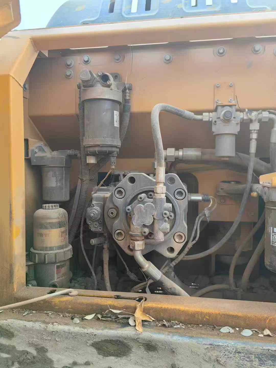 Buy XCMG LW200 Used Excavator / 2 Used XCMG LW200 Excavator 2018 Model / 2