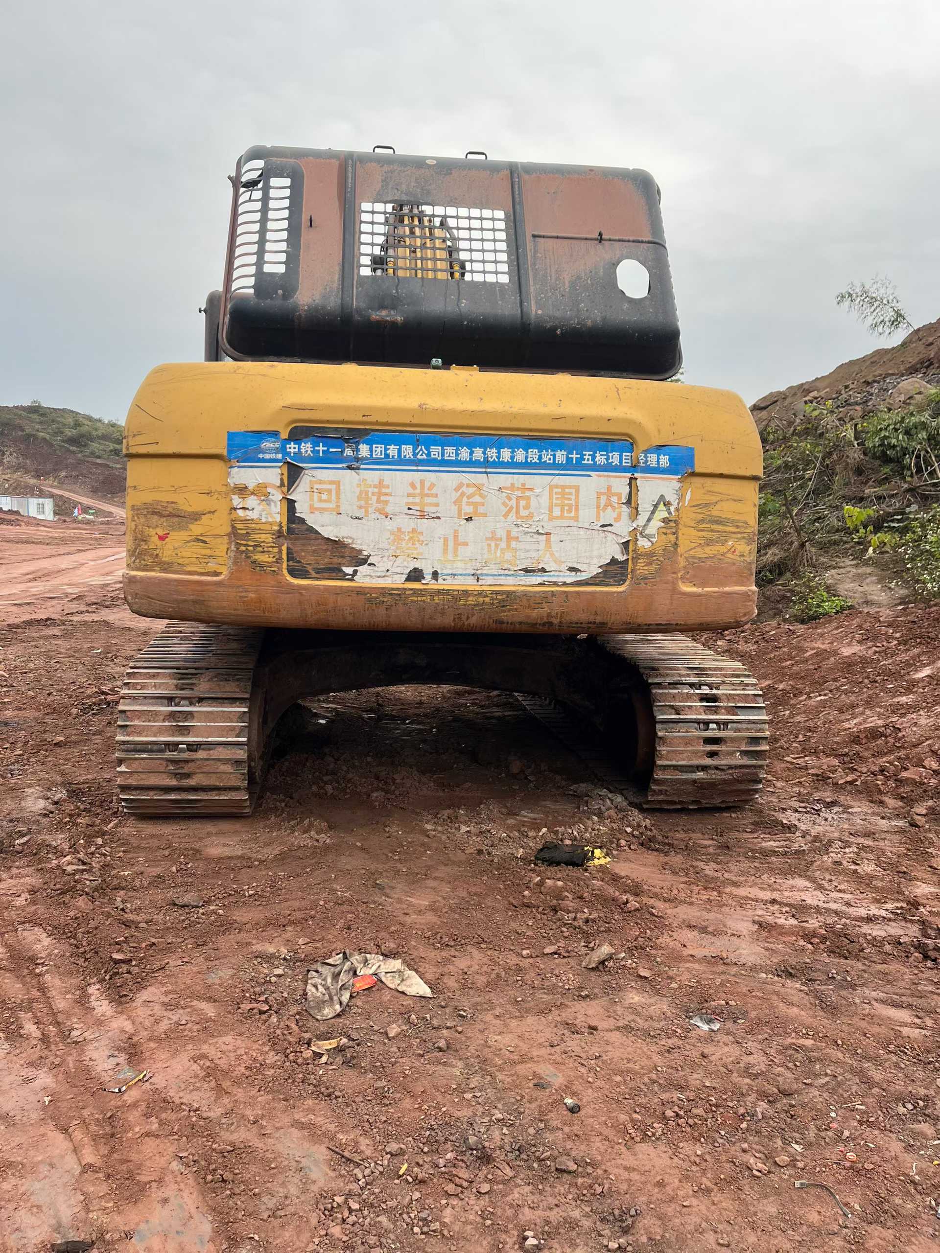 Buy Caterpillar 326DL Used Excavator / 8 Used Caterpillar 326DL Excavator 2015 Model / 8