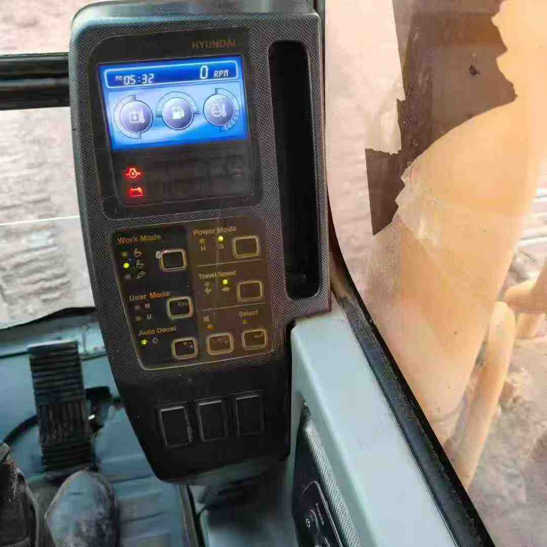 Buy Hyundai R225-7 Used Excavator / 3 Used Hyundai R225-7 Excavator 2014 Model / 3