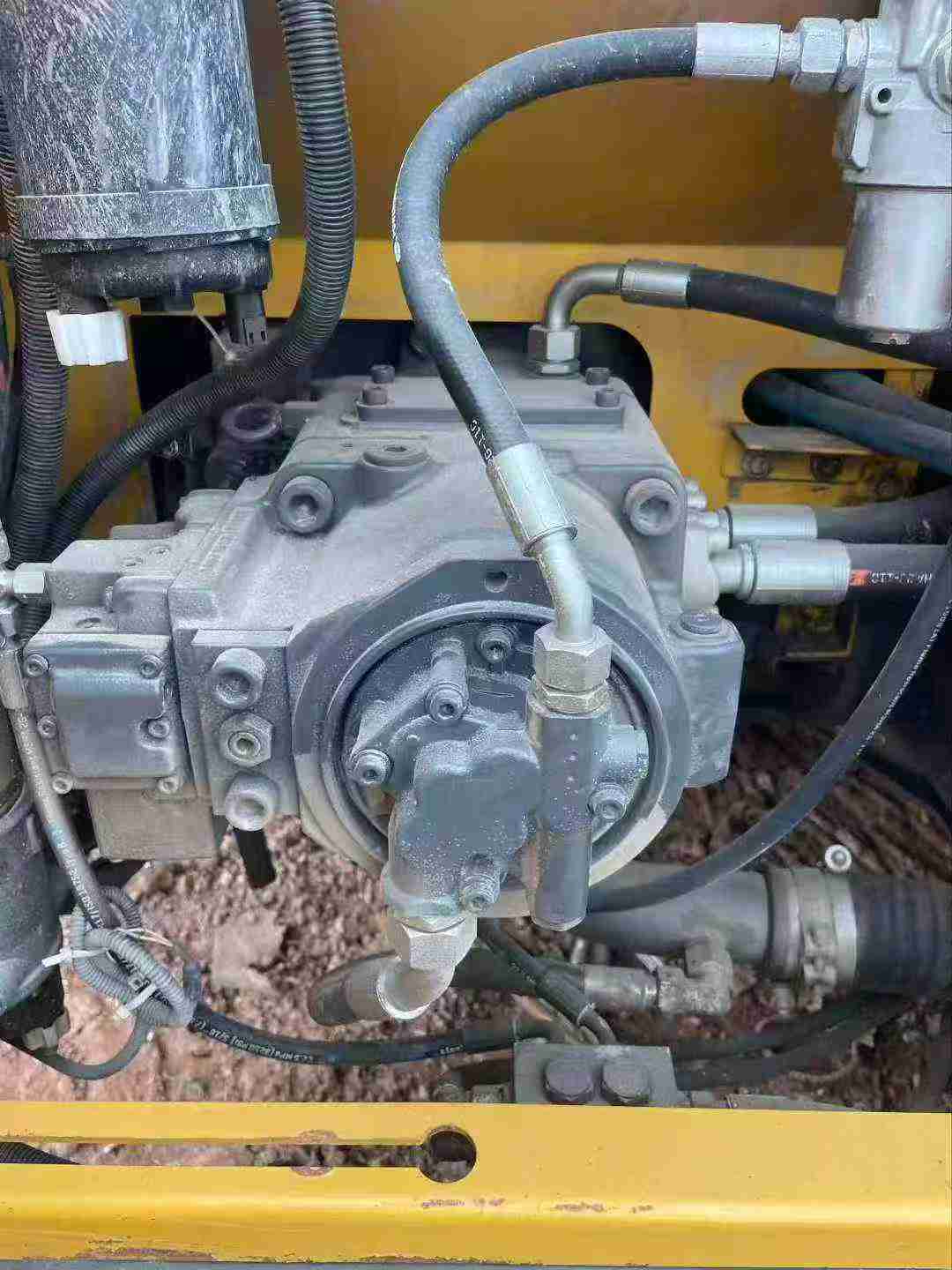 Buy XCMG XE215 Used Excavator / 6 Used XCMG XE215 Excavator 2020 Model / 6