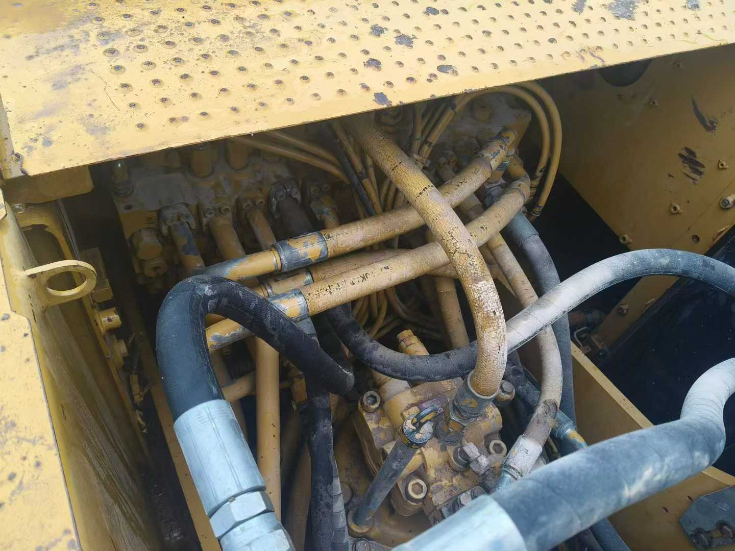 Buy Caterpillar CT20 Used Excavator / 3 Used Caterpillar CT20 Excavator 2012 Model / 3