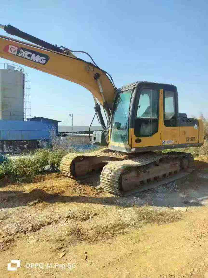Buy XCMG XE150 Used Excavator / 1