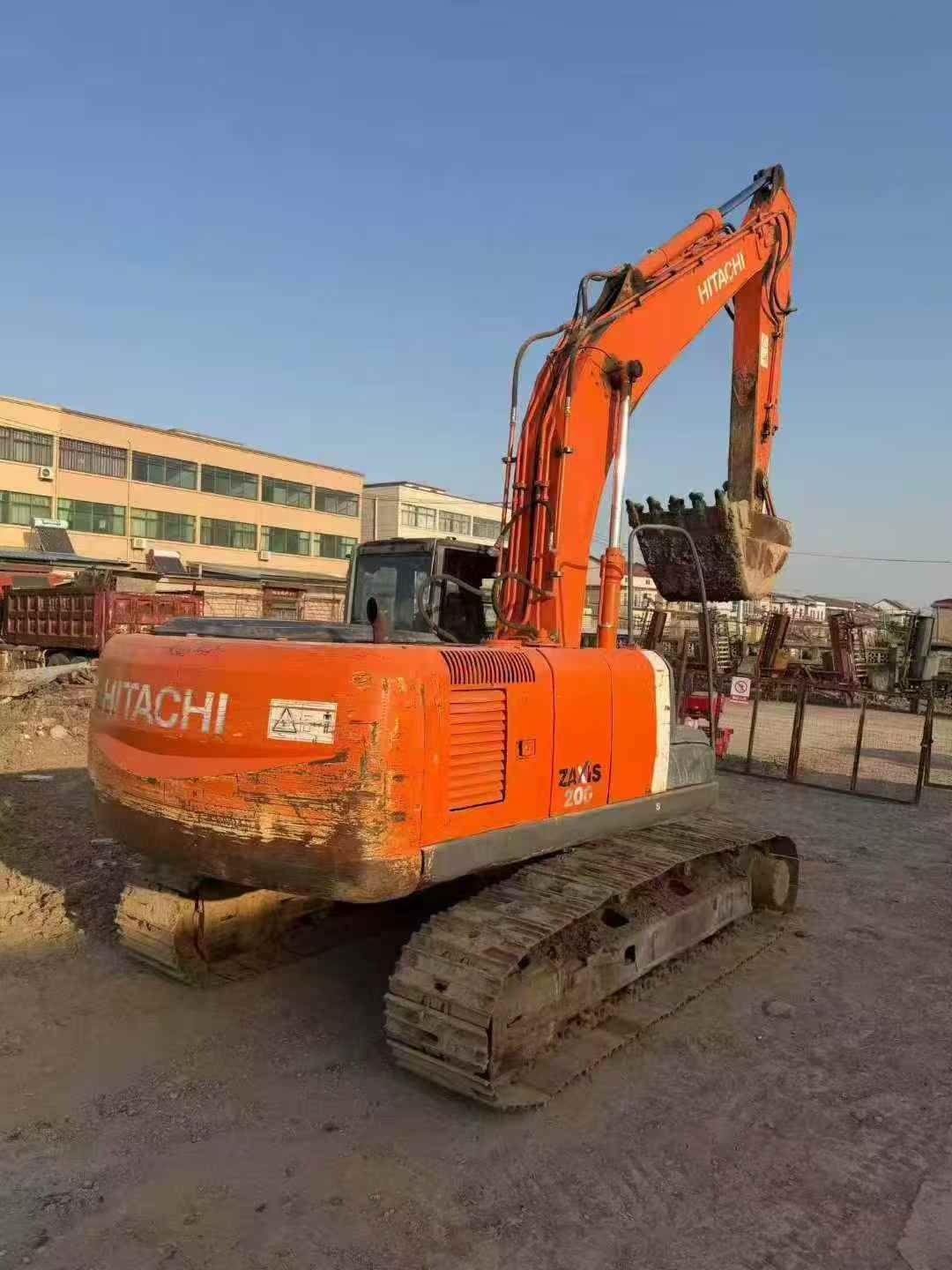 Buy Hitachi ZAXIS200 Used Excavator / 9 Used Hitachi ZAXIS200 Excavator 2011 Model / 9