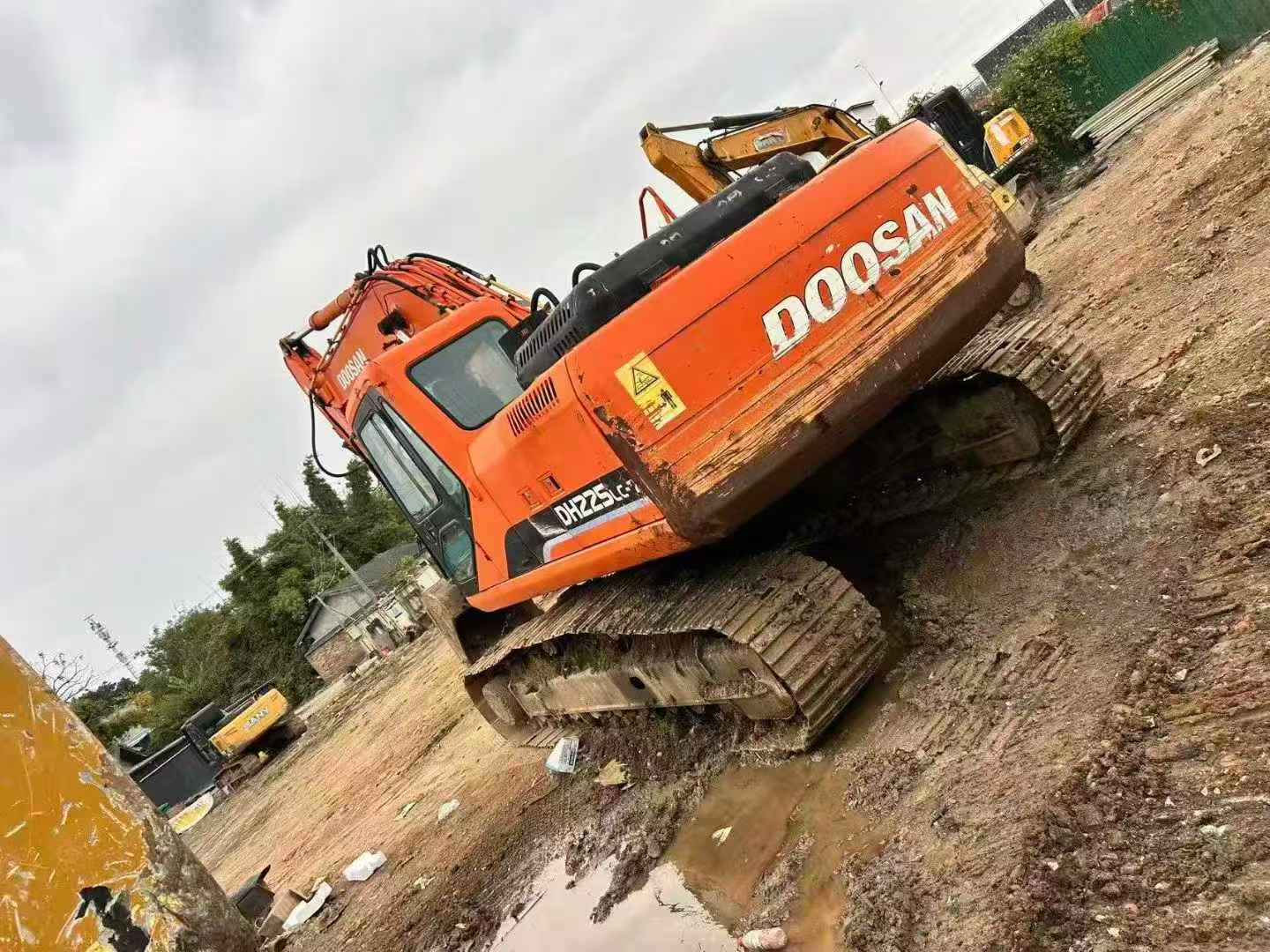 Buy Doosan S225 Used Excavator / 1
