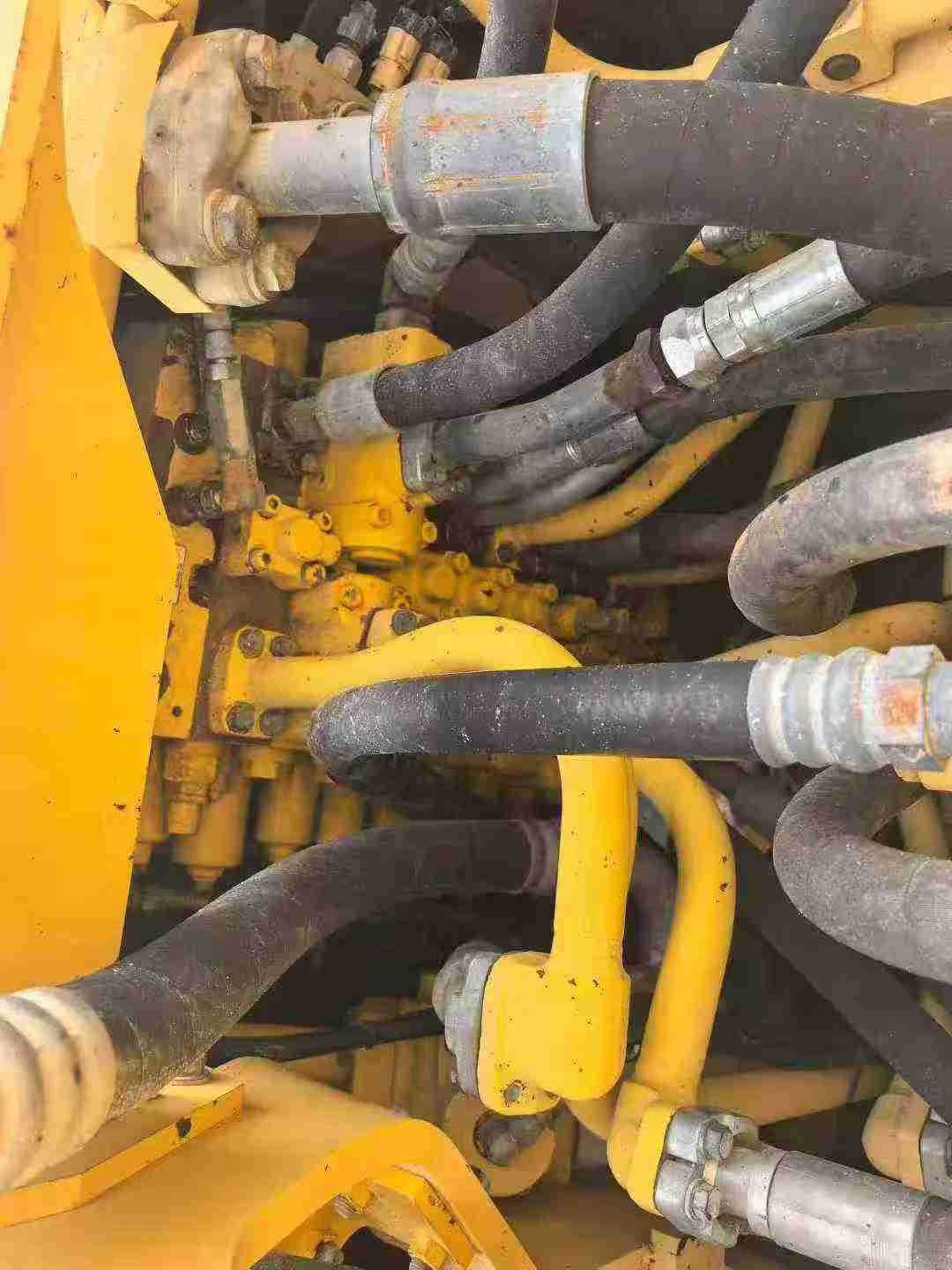 Buy Komatsu PC350 Used Excavator / 8 Used Komatsu PC350 Excavator 2016 Model / 8