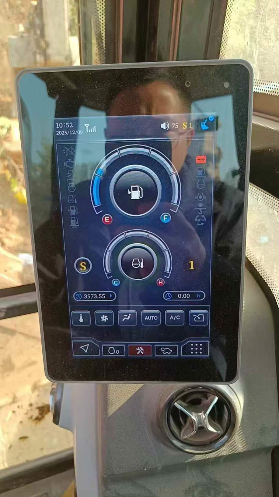 Buy Sany SY75 Used Excavator / 4 Used Sany SY75 Excavator 2022 Model / 4