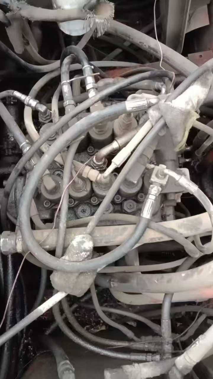 Buy Doosan DH220-7 Used Excavator / 6 Used Doosan DH220-7 Excavator 2016 Model / 6