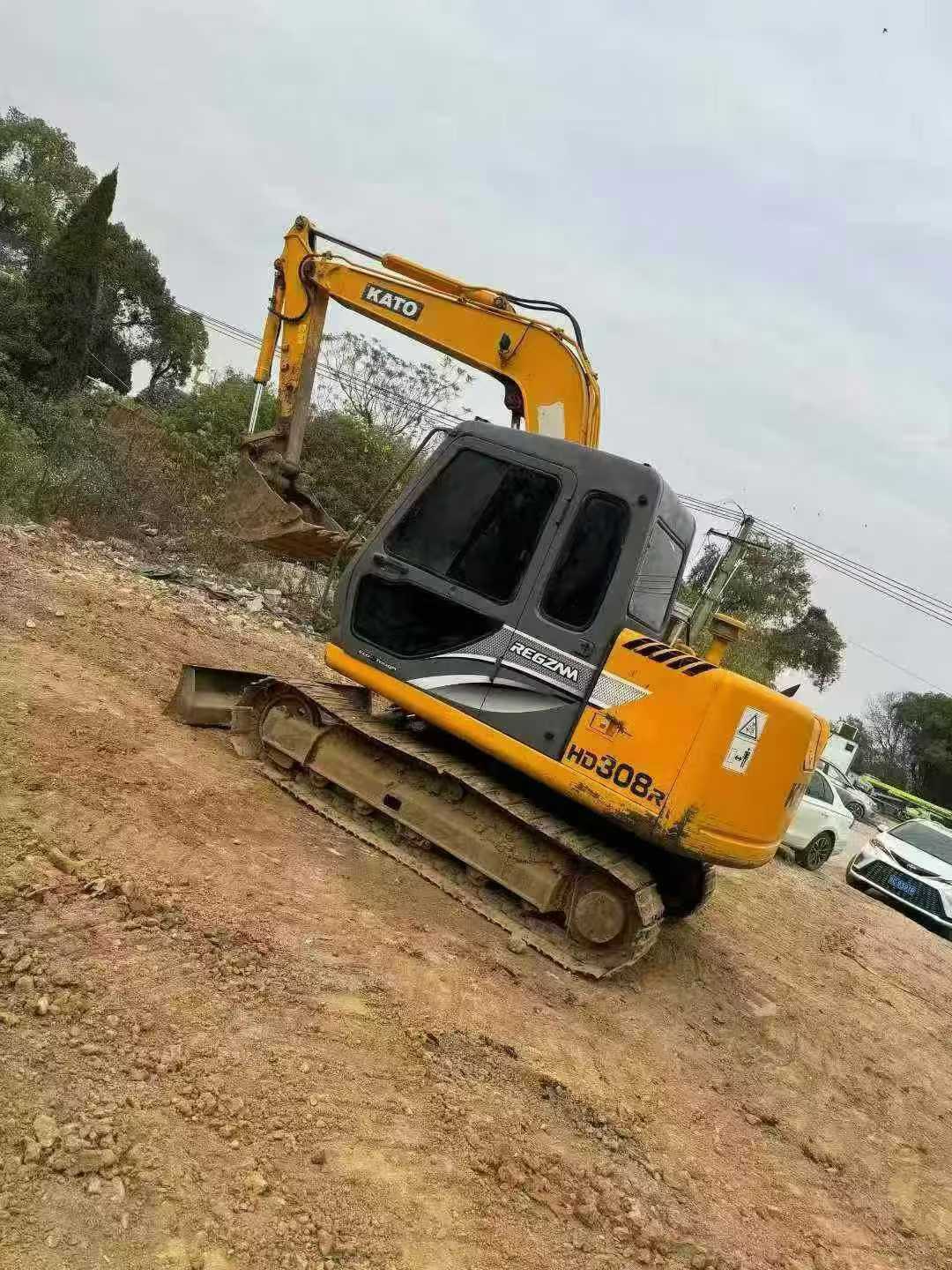 Buy Kato HD308USV Used Excavator / 1