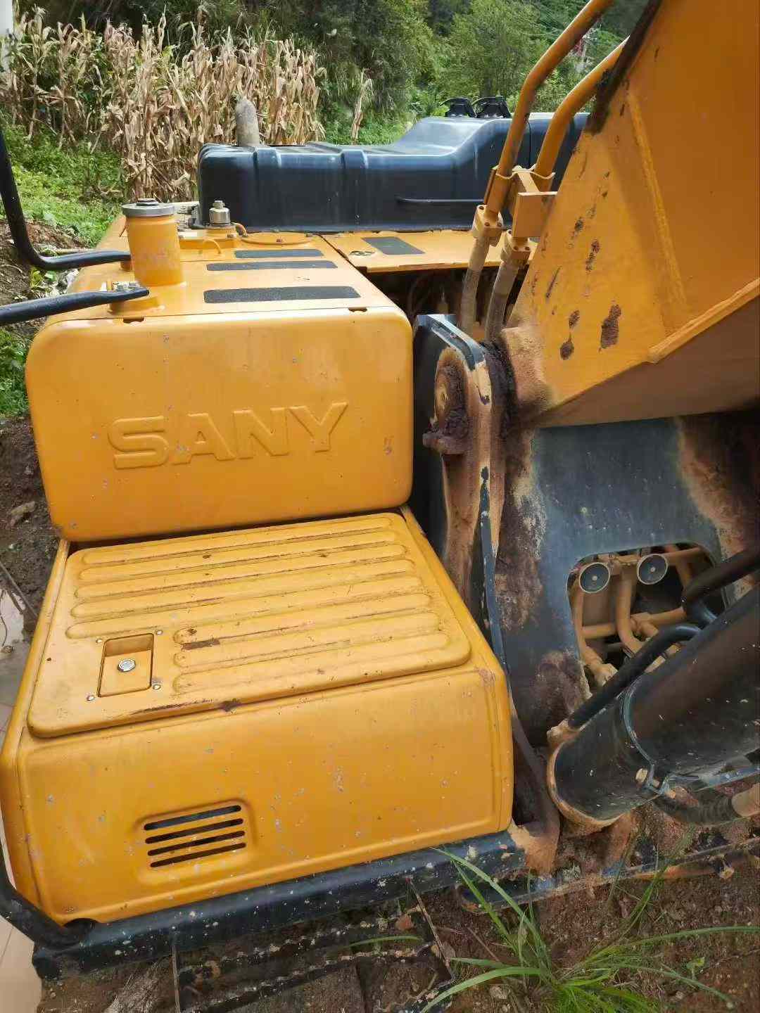 Buy Sany SY200C Used Excavator / 4 Used Sany SY200C Excavator 2016 Model / 4