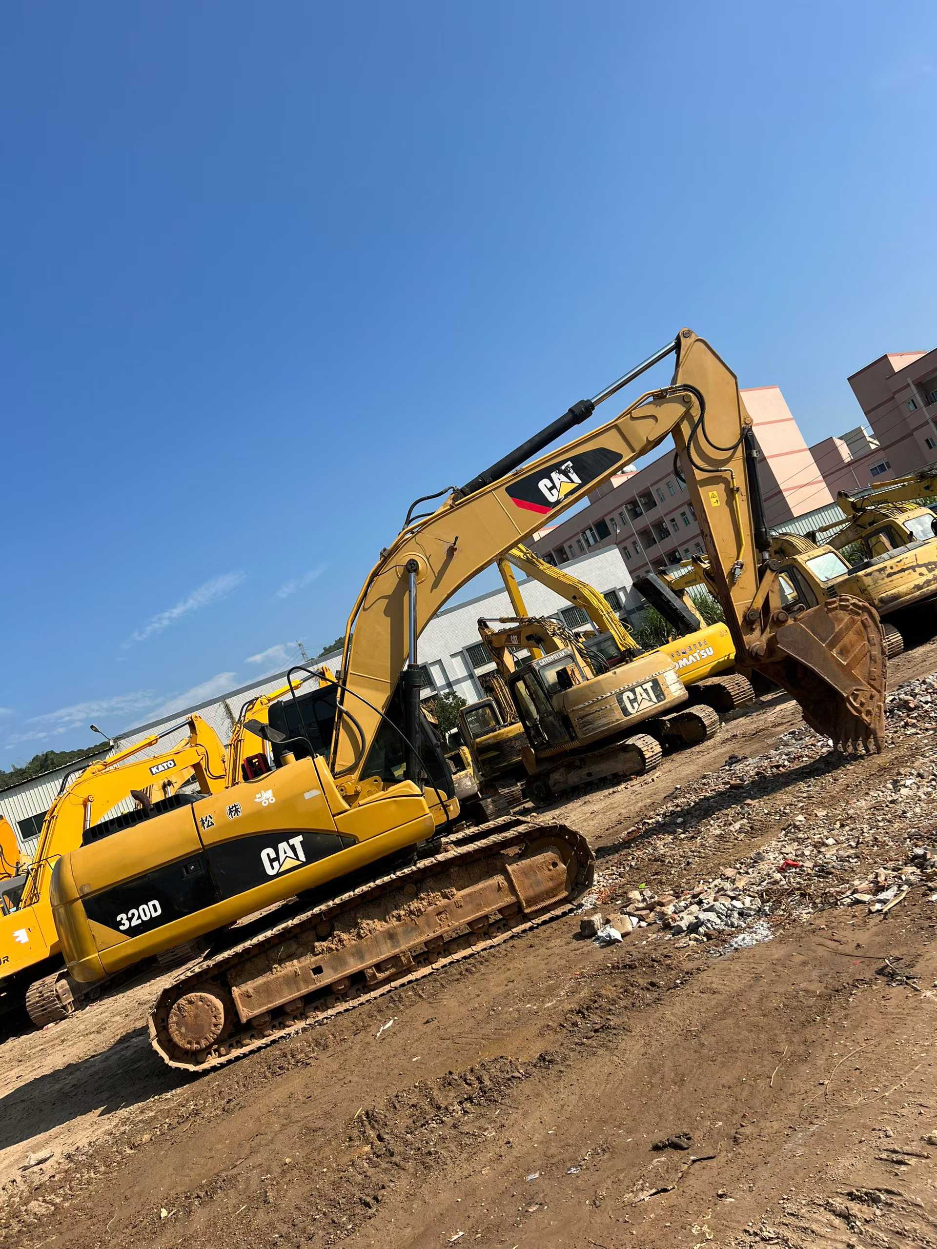 Buy Caterpillar 320D Used Excavator / 3 Used Caterpillar 320D Excavator 2016 Model / 3