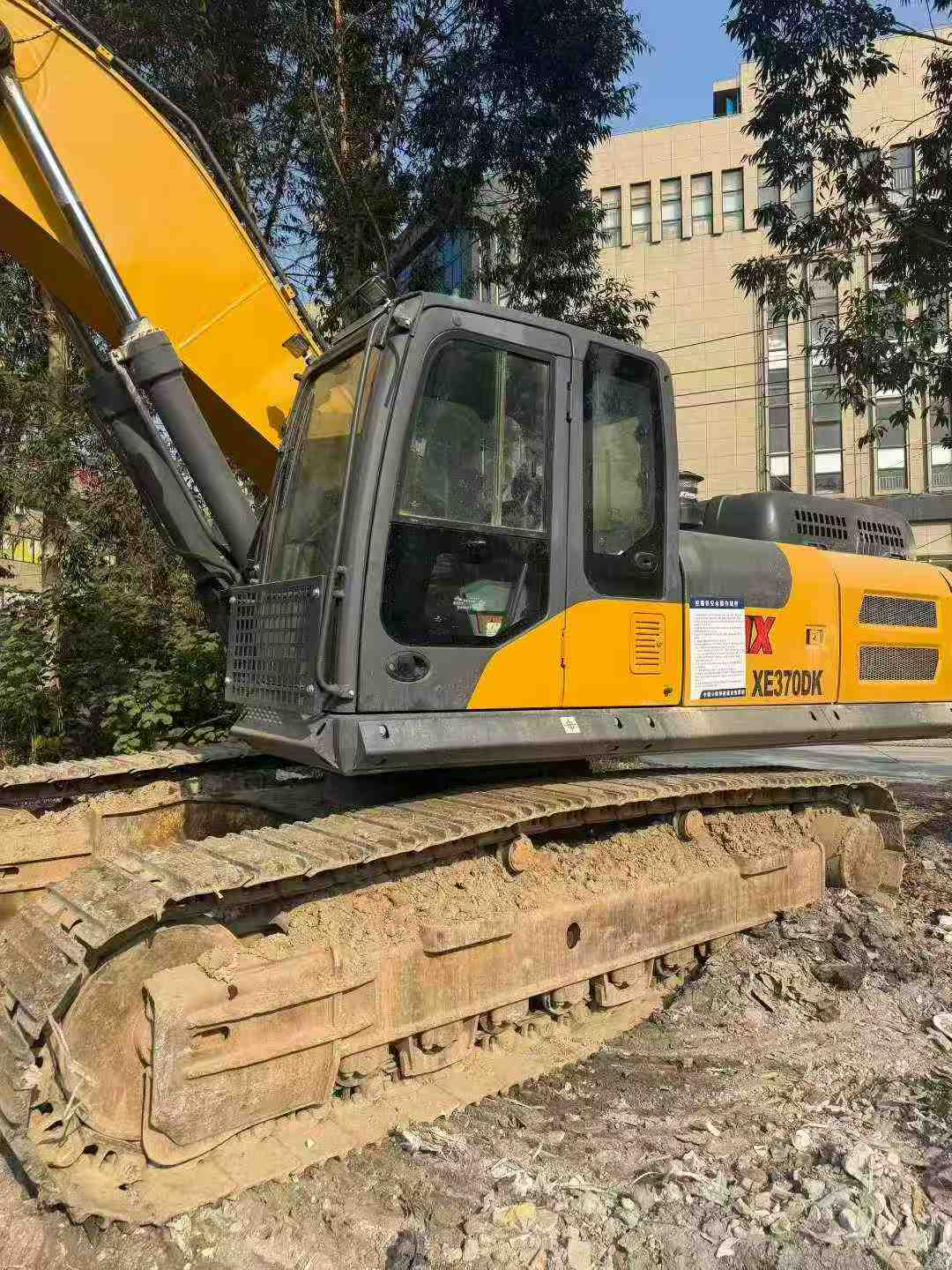 Buy XCMG XE370 Used Excavator / 1