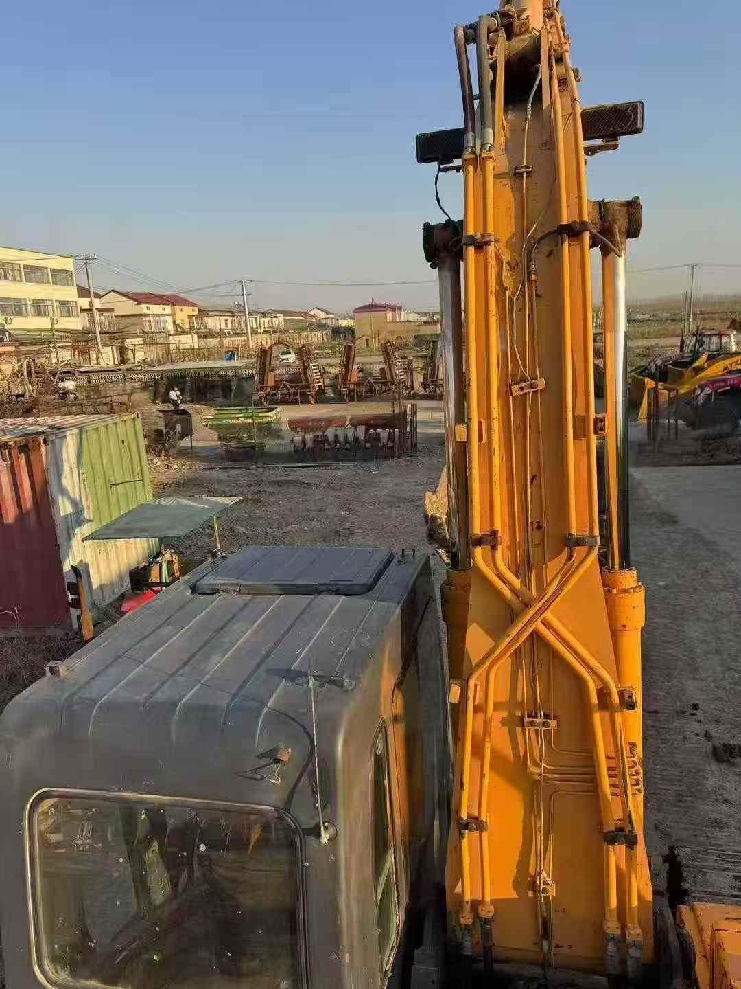 Buy Hyundai R215-7 Used Excavator / 7 Used Hyundai R215-7 Excavator 2011 Model / 7