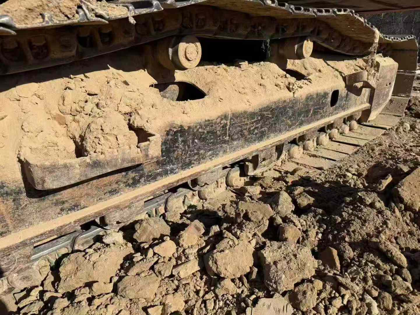 Buy Hitachi ZAXIS200 Used Excavator / 6 Used Hitachi ZAXIS200 Excavator 2016 Model / 6