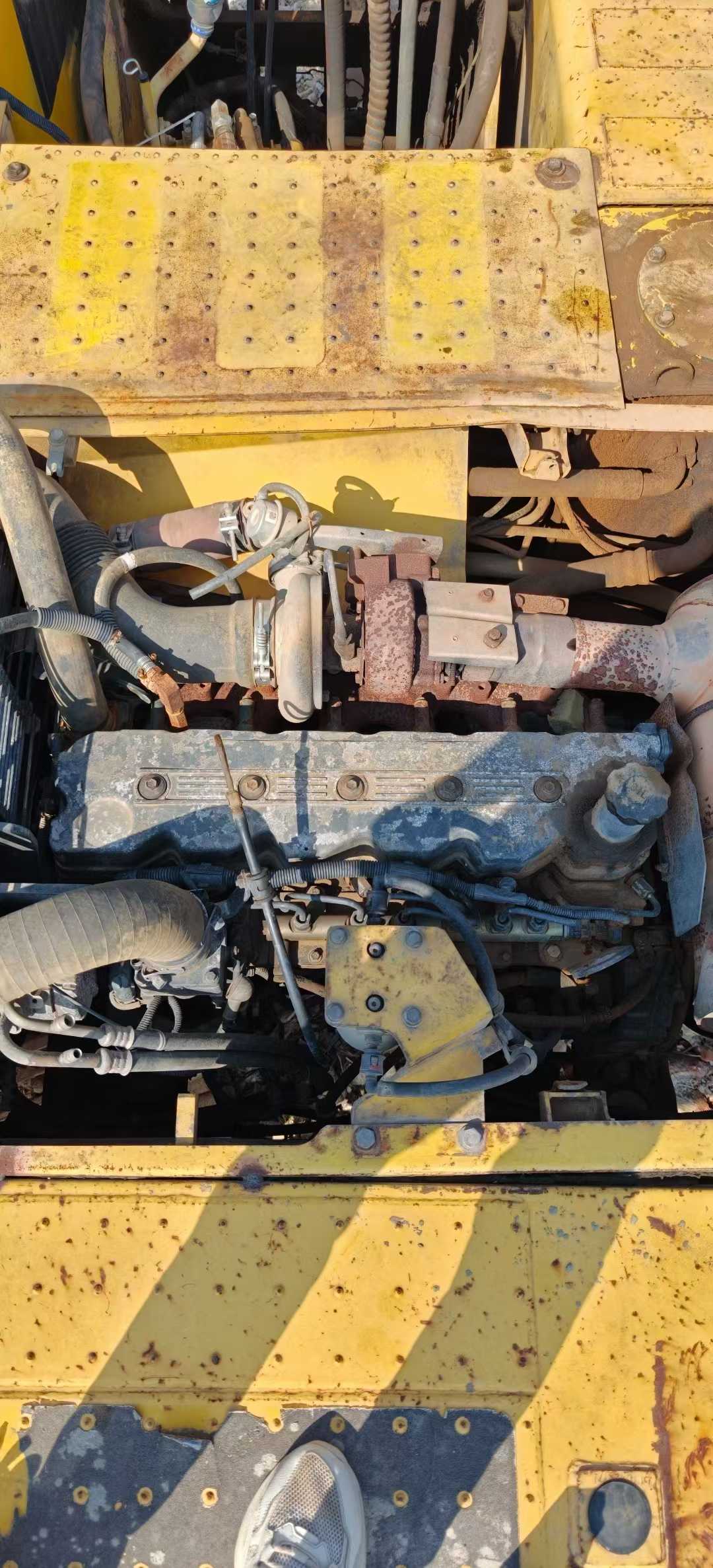 Buy Komatsu PC220-8 Used Excavator / 6 Used Komatsu PC220-8 Excavator 2016 Model / 6