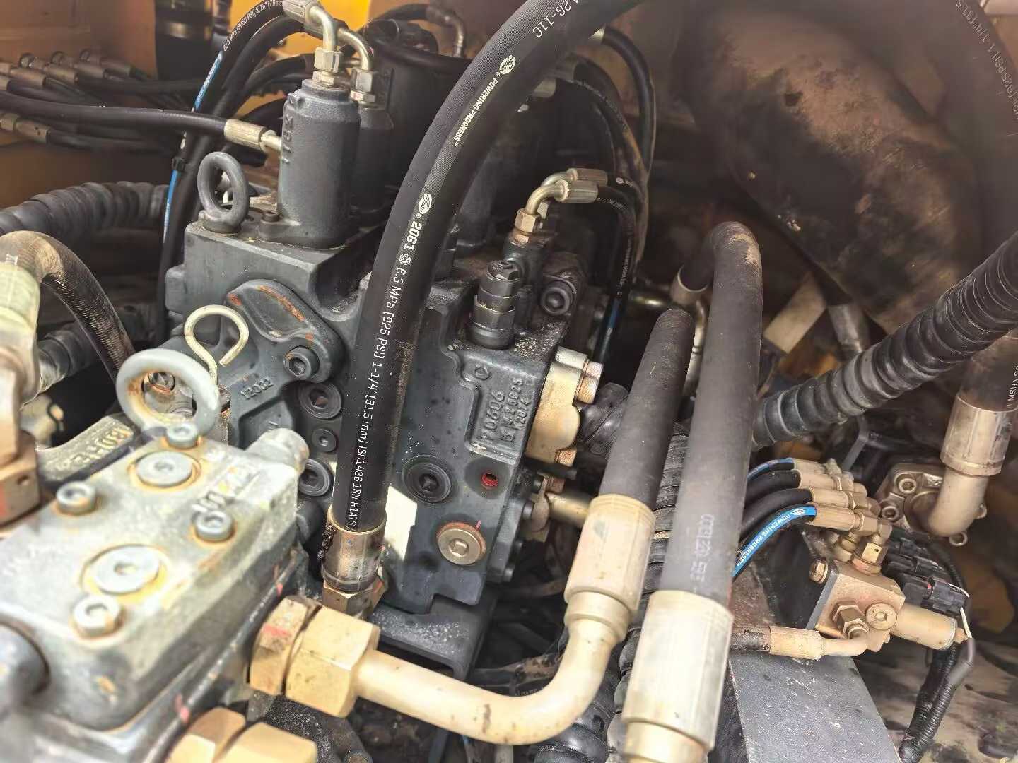 Buy XCMG XE400DK Used Excavator / 8 Used XCMG XE400DK Excavator 2020 Model / 8