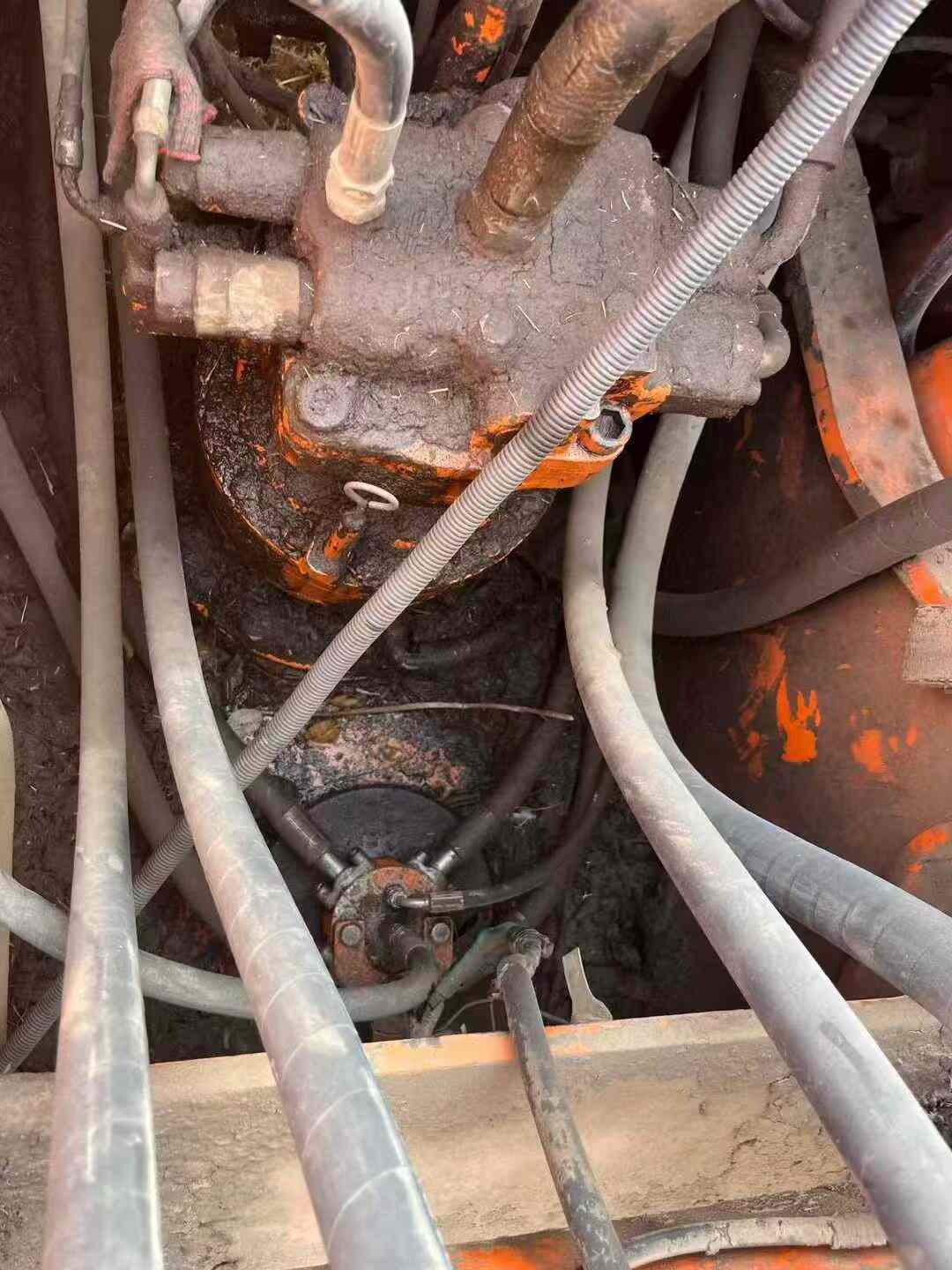 Buy Doosan S225 Used Excavator / 7 Used Doosan S225 Excavator 2010 Model / 7