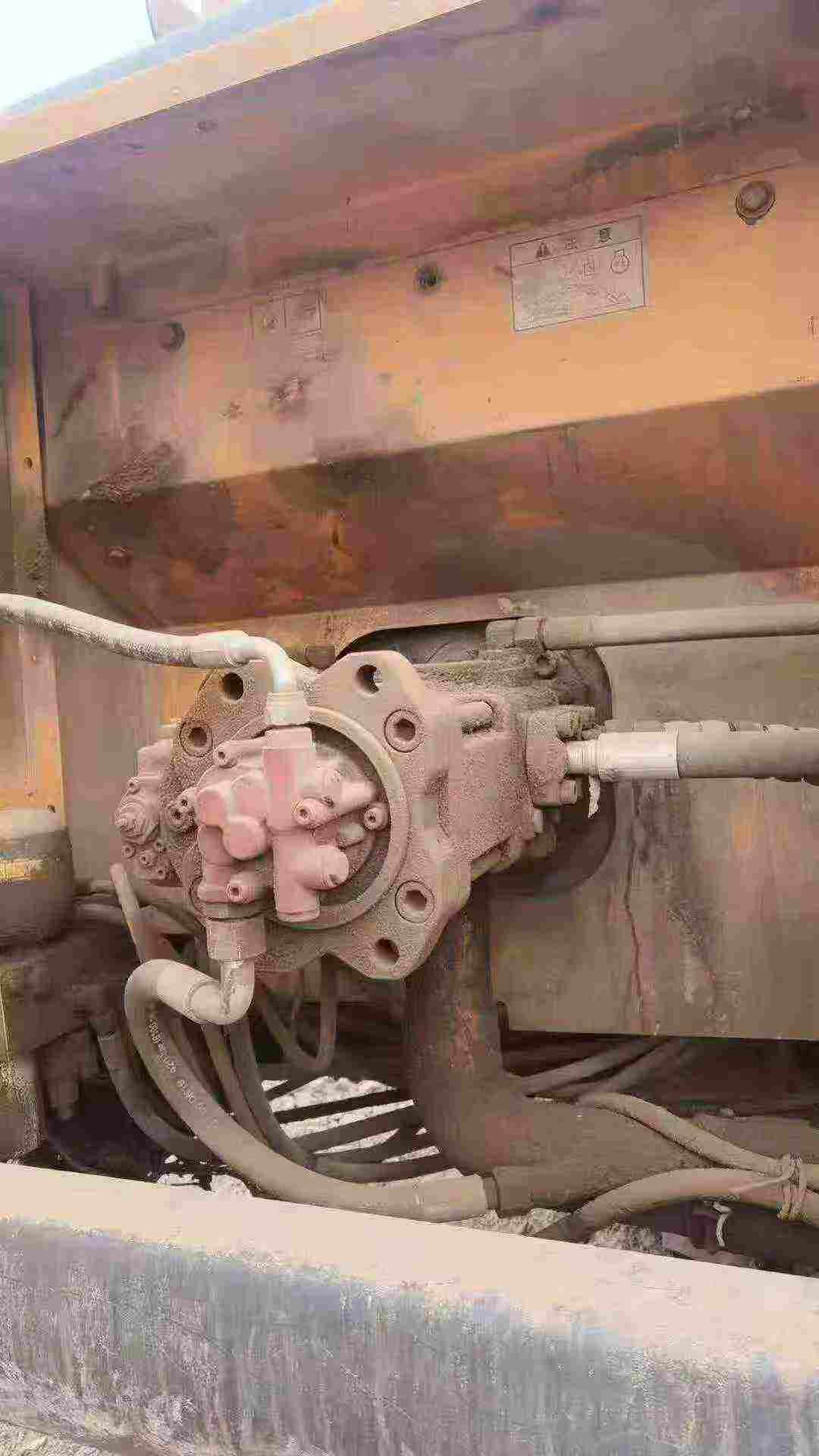 Buy Hyundai HX75 Used Excavator / 4 Used Hyundai HX75 Excavator 2012 Model / 4