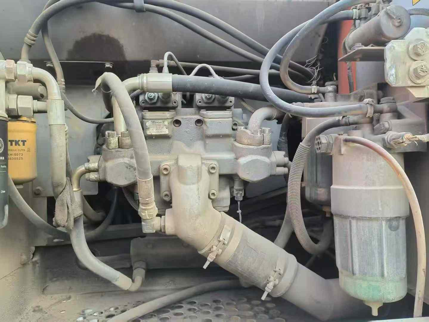 Buy Hitachi ZAXIS200 Used Excavator / 5 Used Hitachi ZAXIS200 Excavator 2016 Model / 5